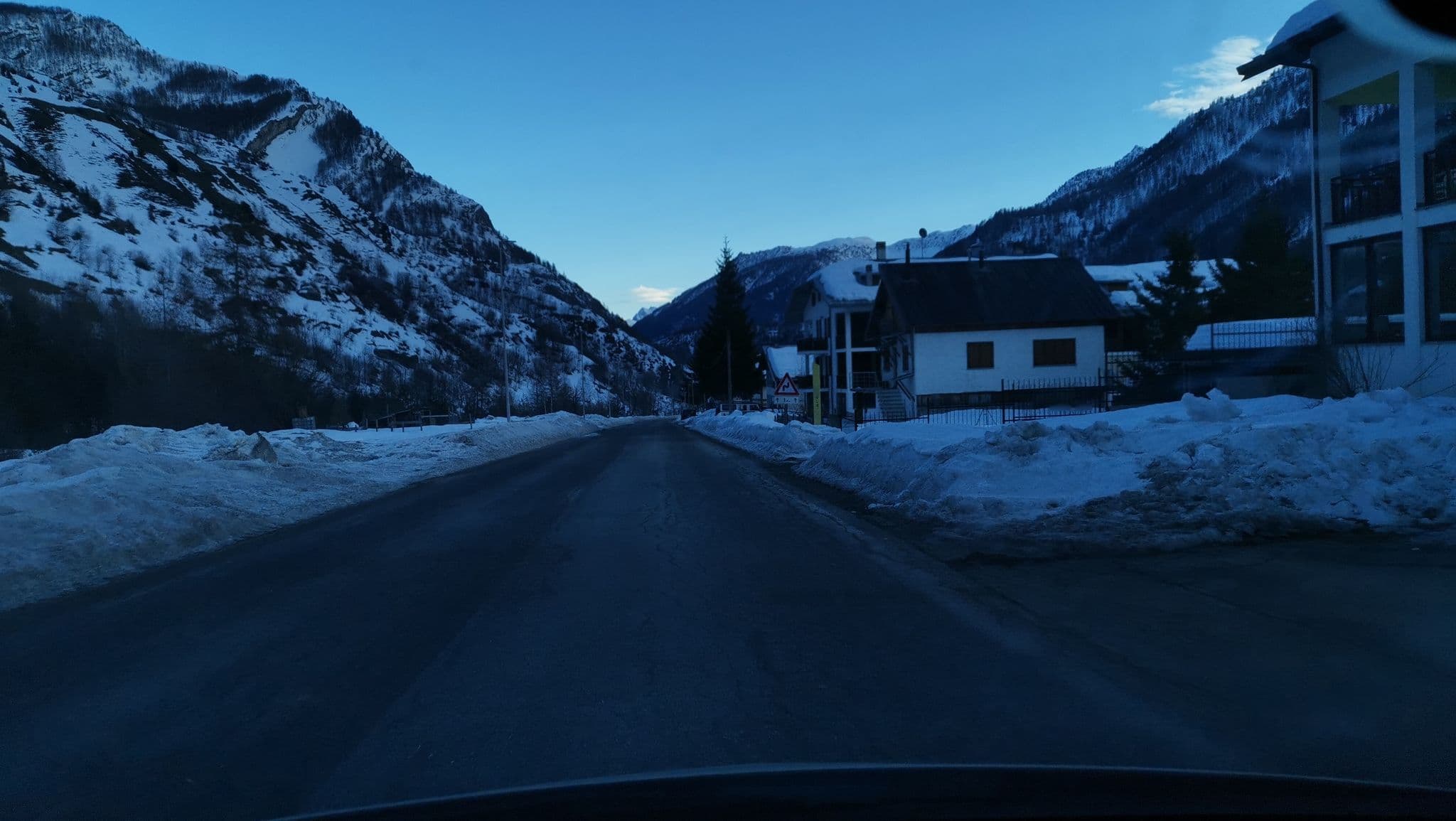 Street view near Hotel Roburent, Demonte — © maxtar1965 (CC BY-SA · Mapillary)
