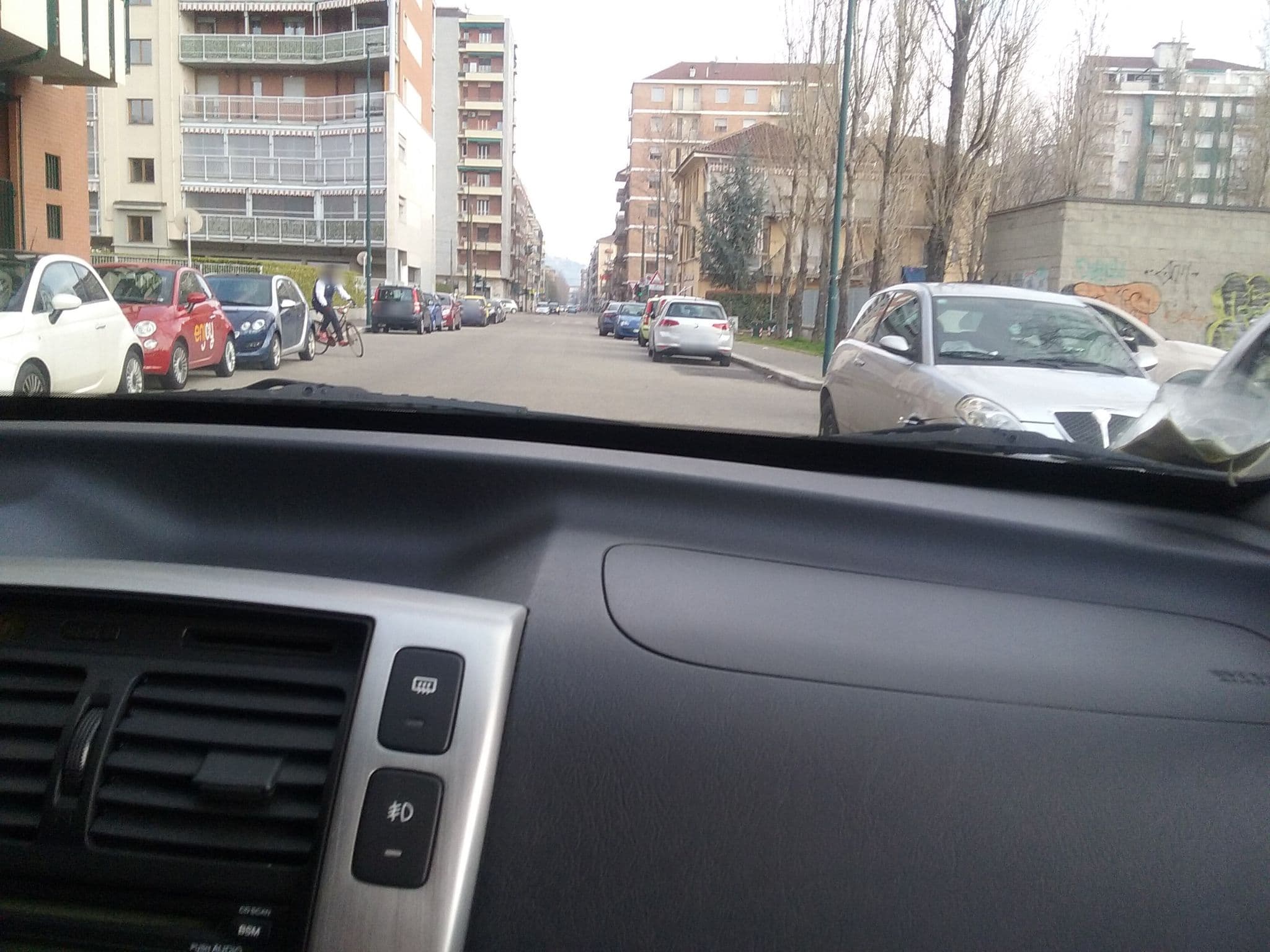 Street view near Caio Mario parking area, Filadelfia — © lorenzoorsino (CC BY-SA · Mapillary)