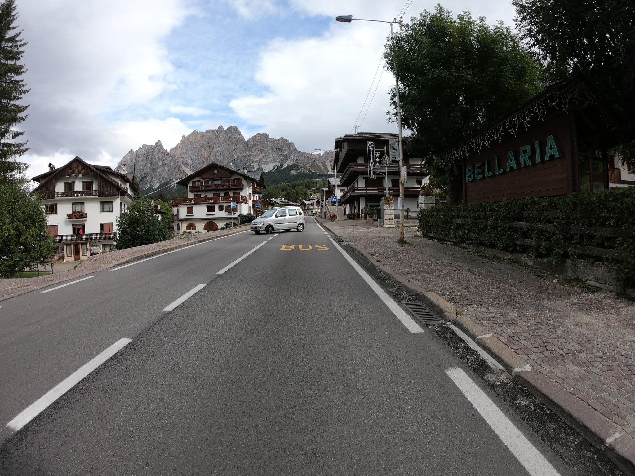Street view near Hotel Bellaria - Cortina, Cortina d'Ampezzo — © joostjakob (CC BY-SA · Mapillary)