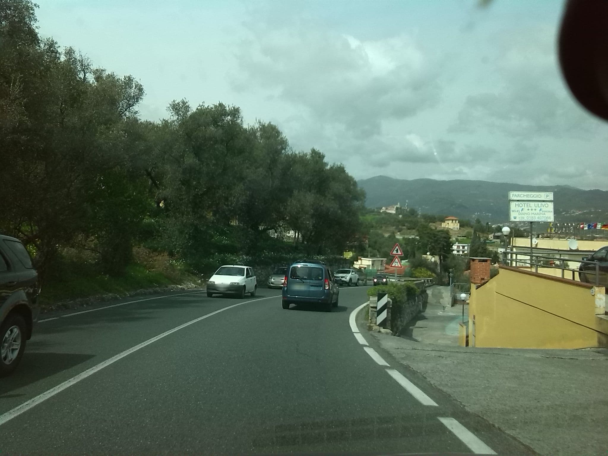 Street view near Hotel Nettuno, Diano Marina — © cascafico (CC BY-SA · Mapillary)