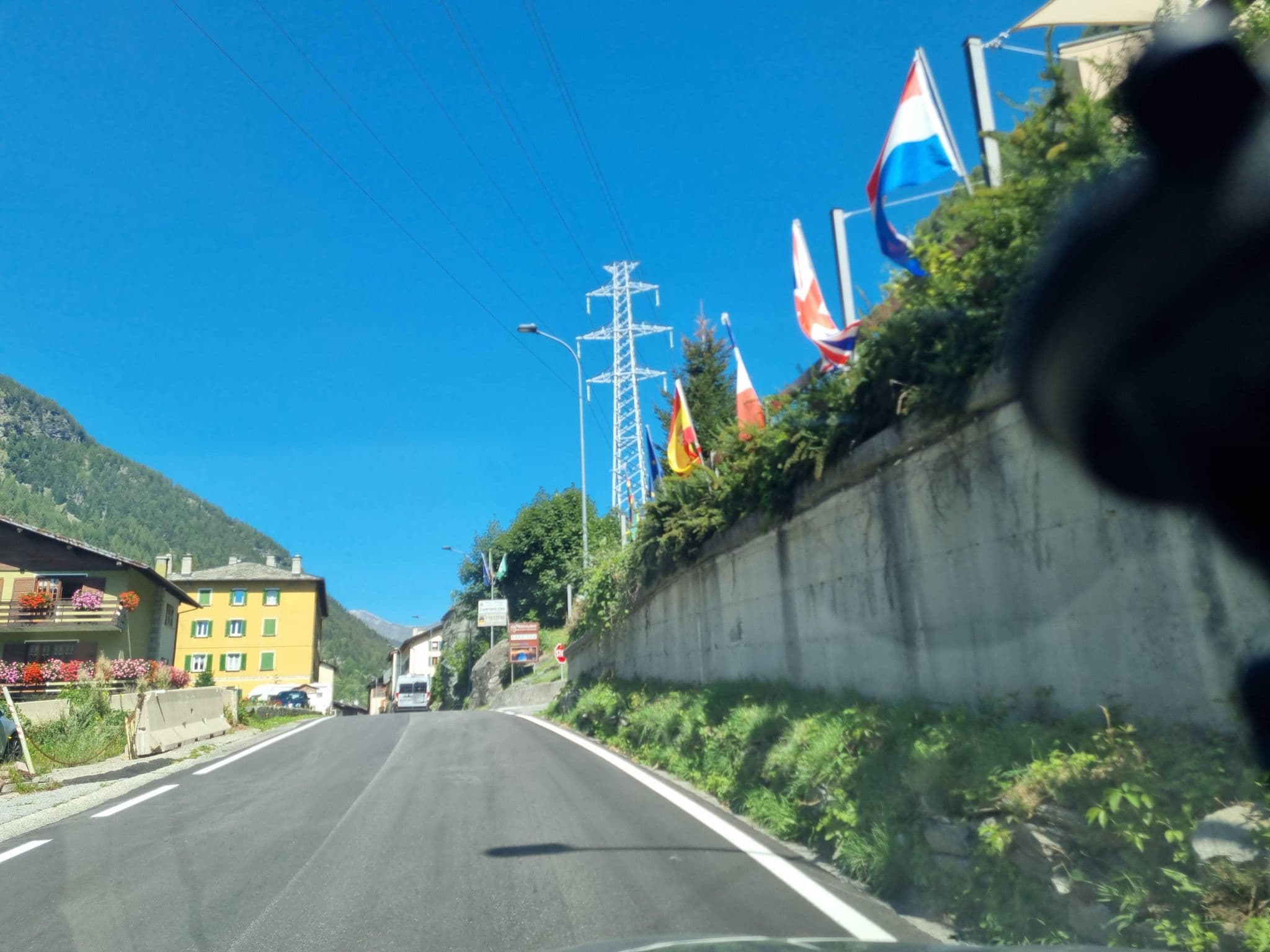 Street view near Hotel Oriental, Chiavenna — © dsmm (CC BY-SA · Mapillary)