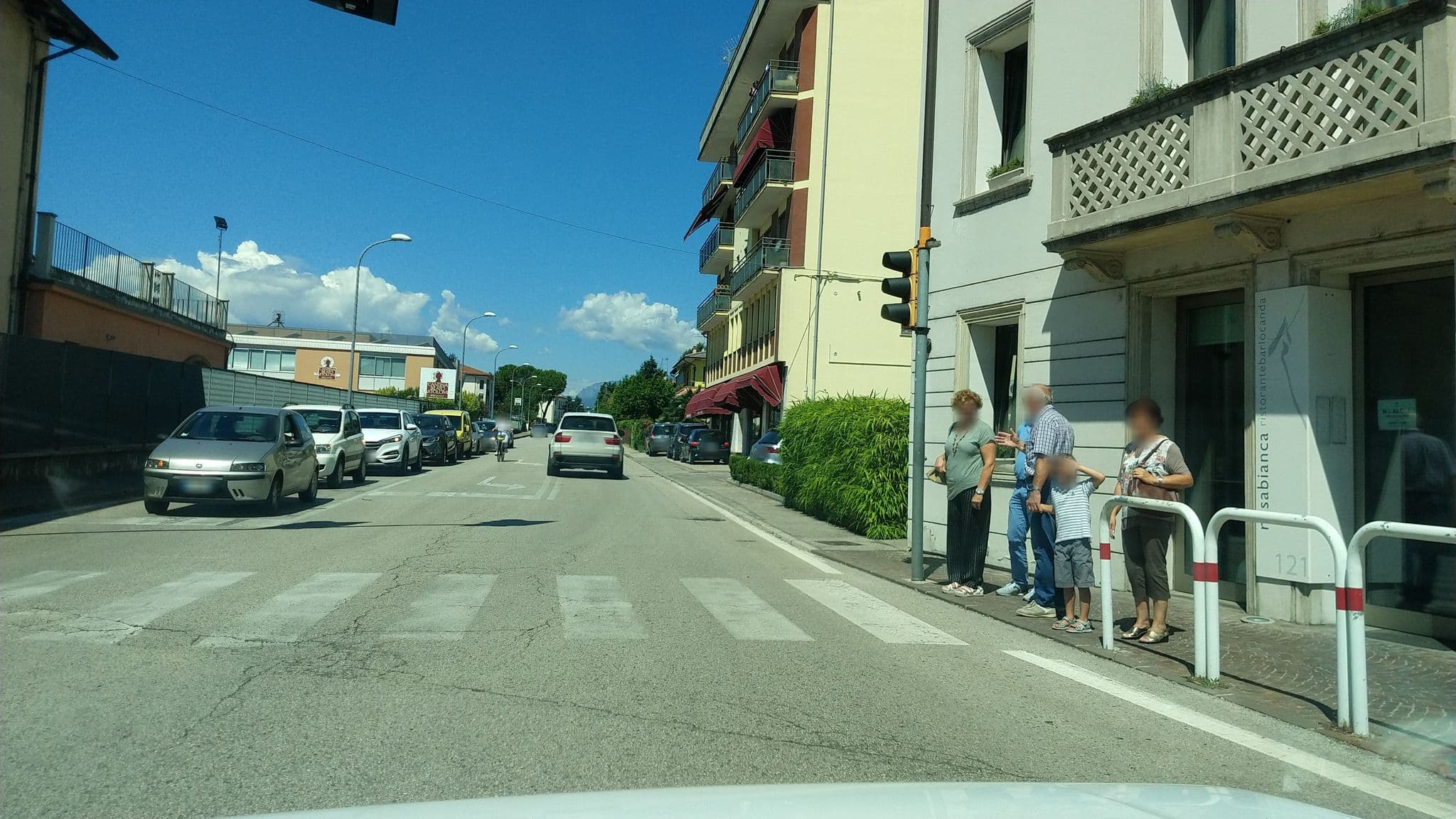Street view near Locanda Rosabianca, Breganze — © alibaba99 (CC BY-SA · Mapillary)