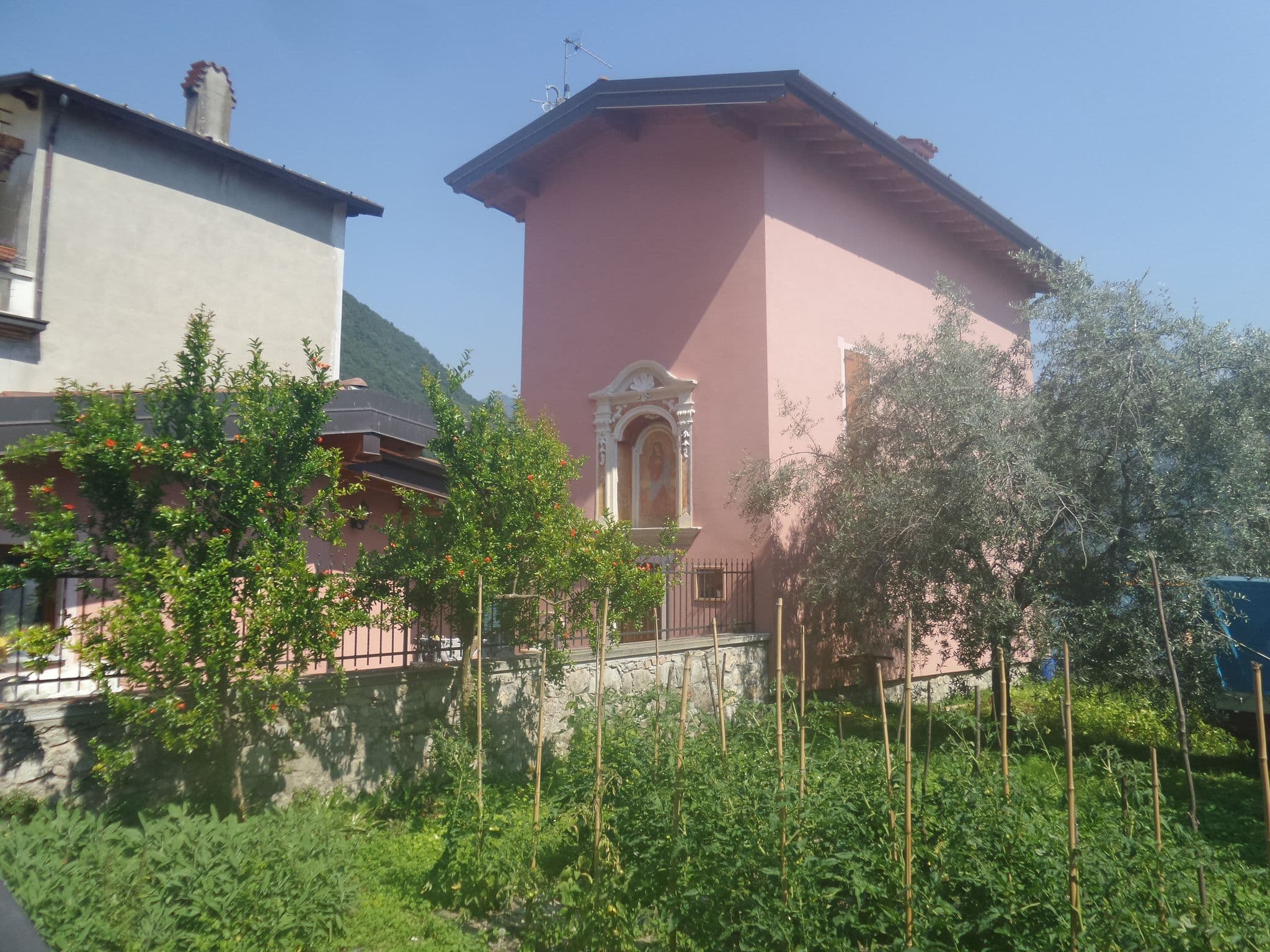 Street view near Sensole Locanda Contemporanea, Sulzano — © kaitu (CC BY-SA · Mapillary)