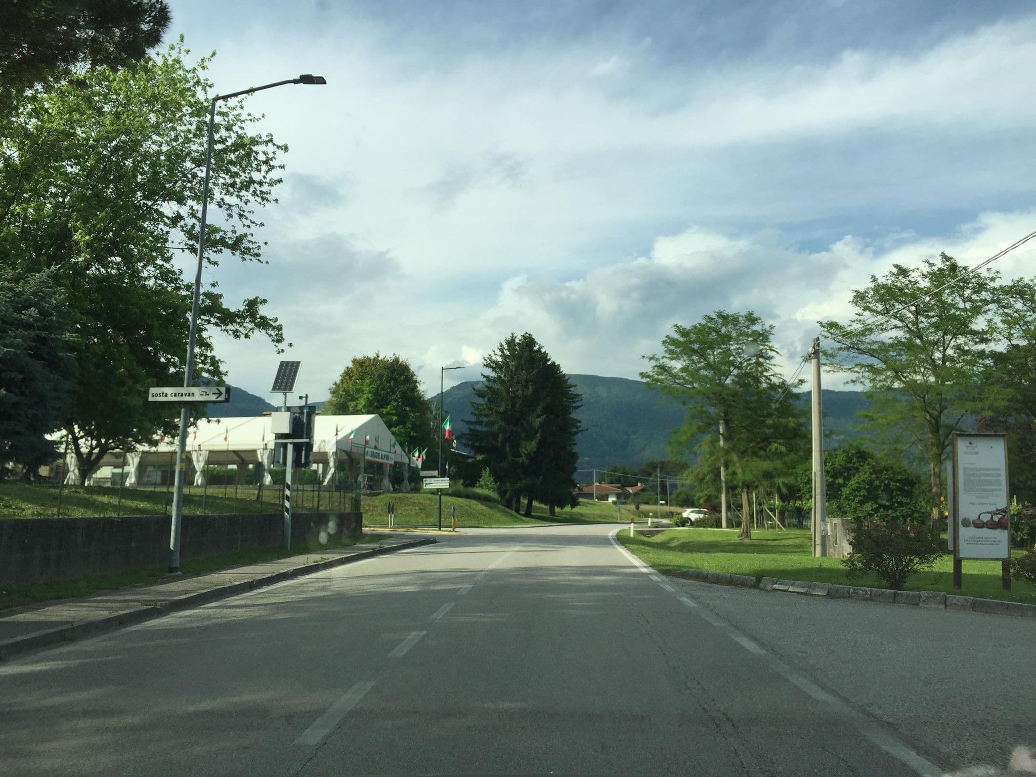 Street view near Sosta Camper Cavasso Nuovo Bicigrill, Cavasso Nuovo — © igorzo (CC BY-SA · Mapillary)