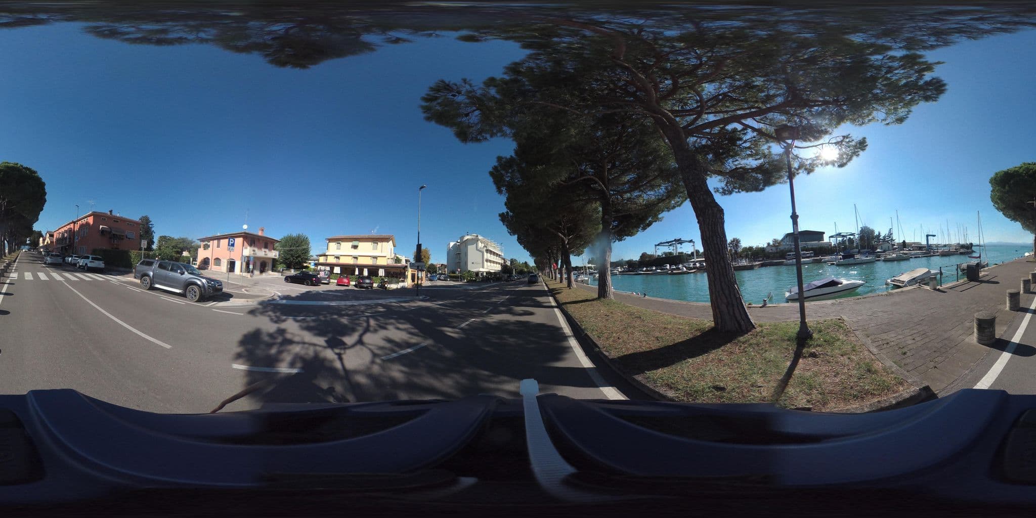 Street view near Albergo Trattoria Fioravante, Peschiera del Garda — © giubar (CC BY-SA · Mapillary)