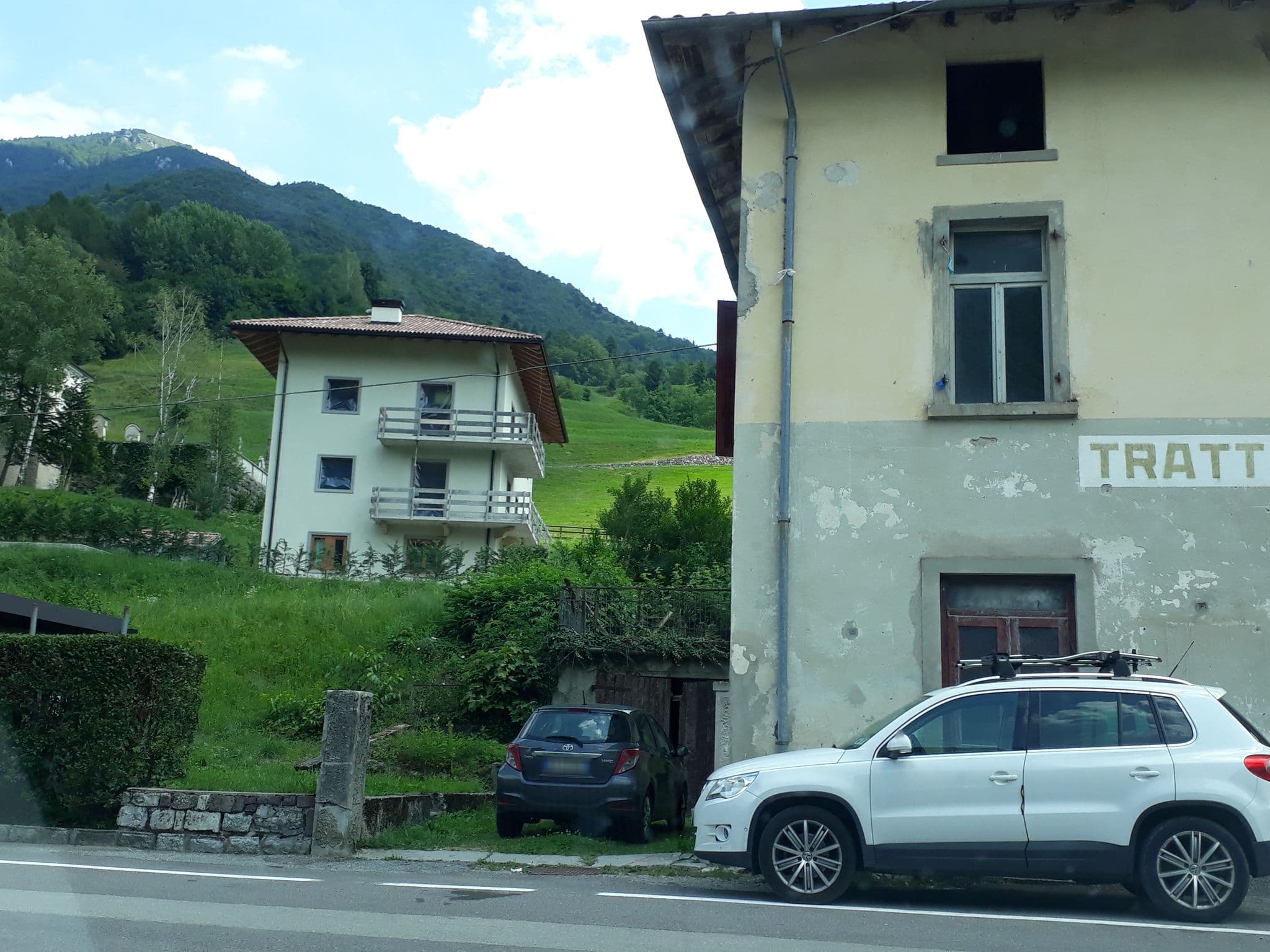 Street view near Albergo Ristorante Alba, Molina di Ledro