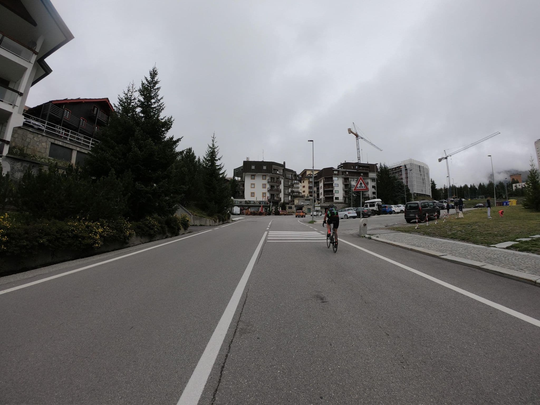 Street view near Petit Chalet, Sauze d'Oulx — © joostjakob (CC BY-SA · Mapillary)