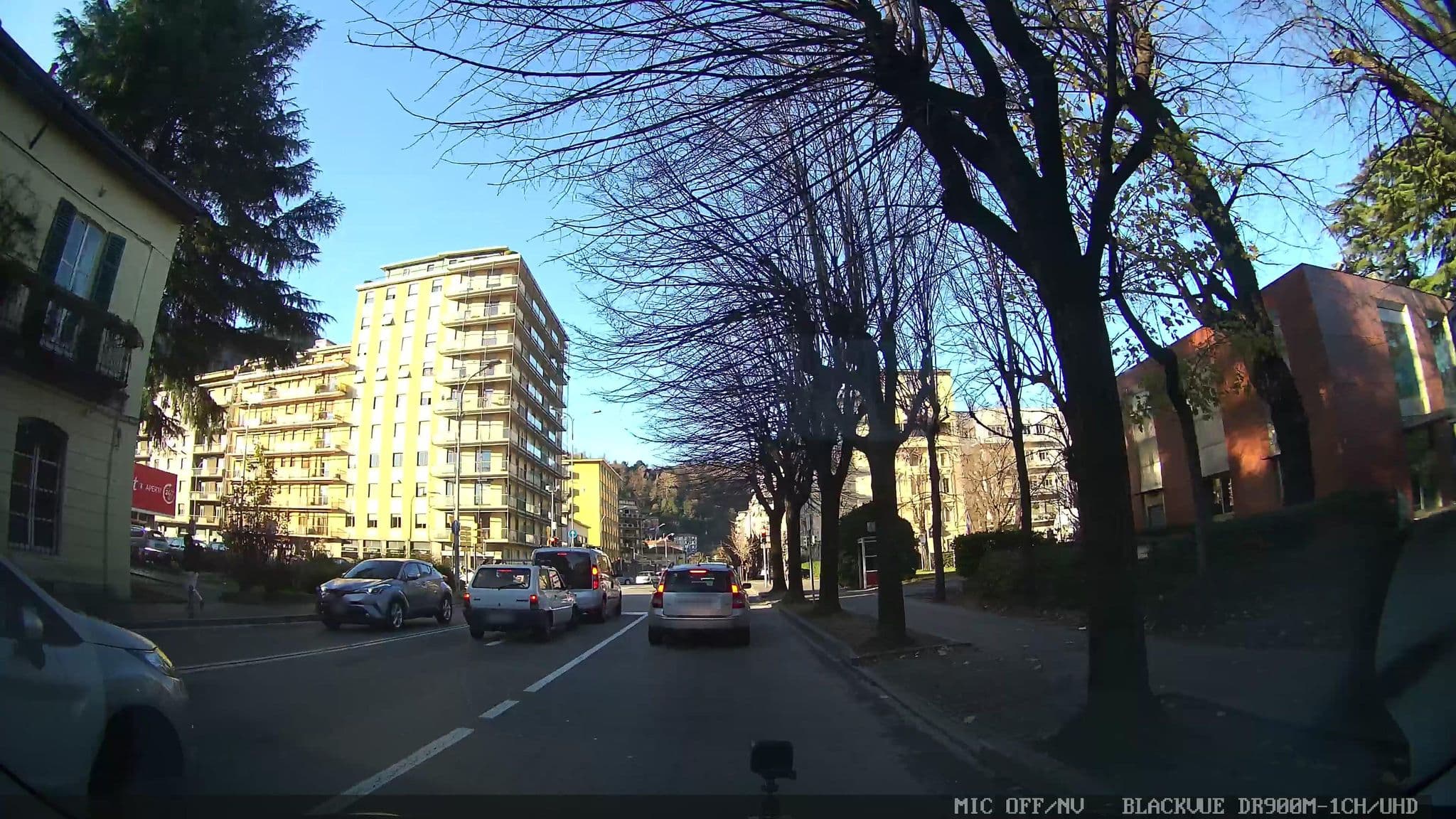 Street view near Ostello Bello Lake Como, Como — © asturksever (CC BY-SA · Mapillary)