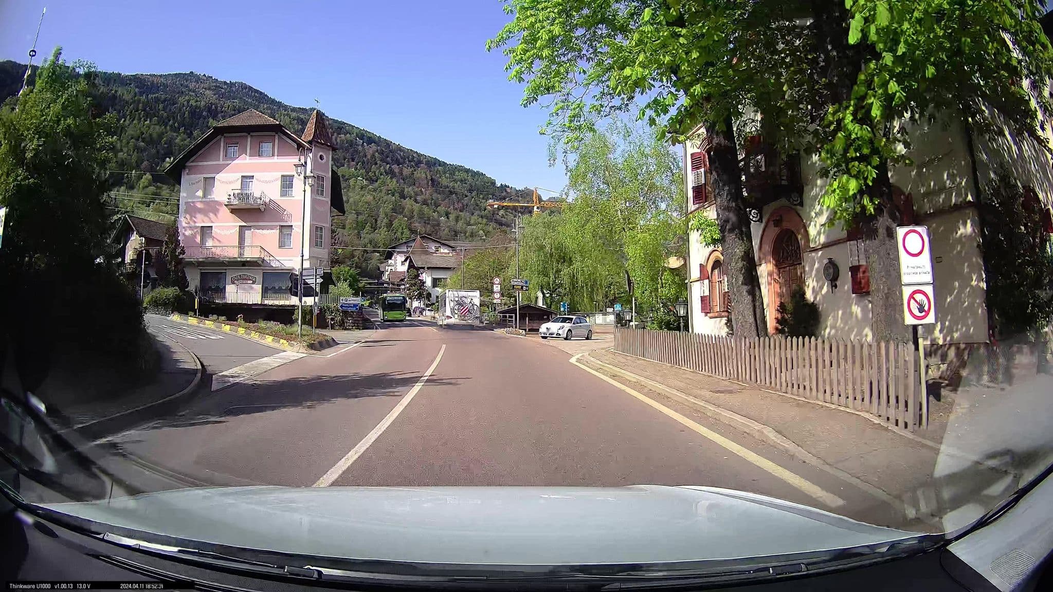 Street view near Schlosswirt Forst, Lagundo