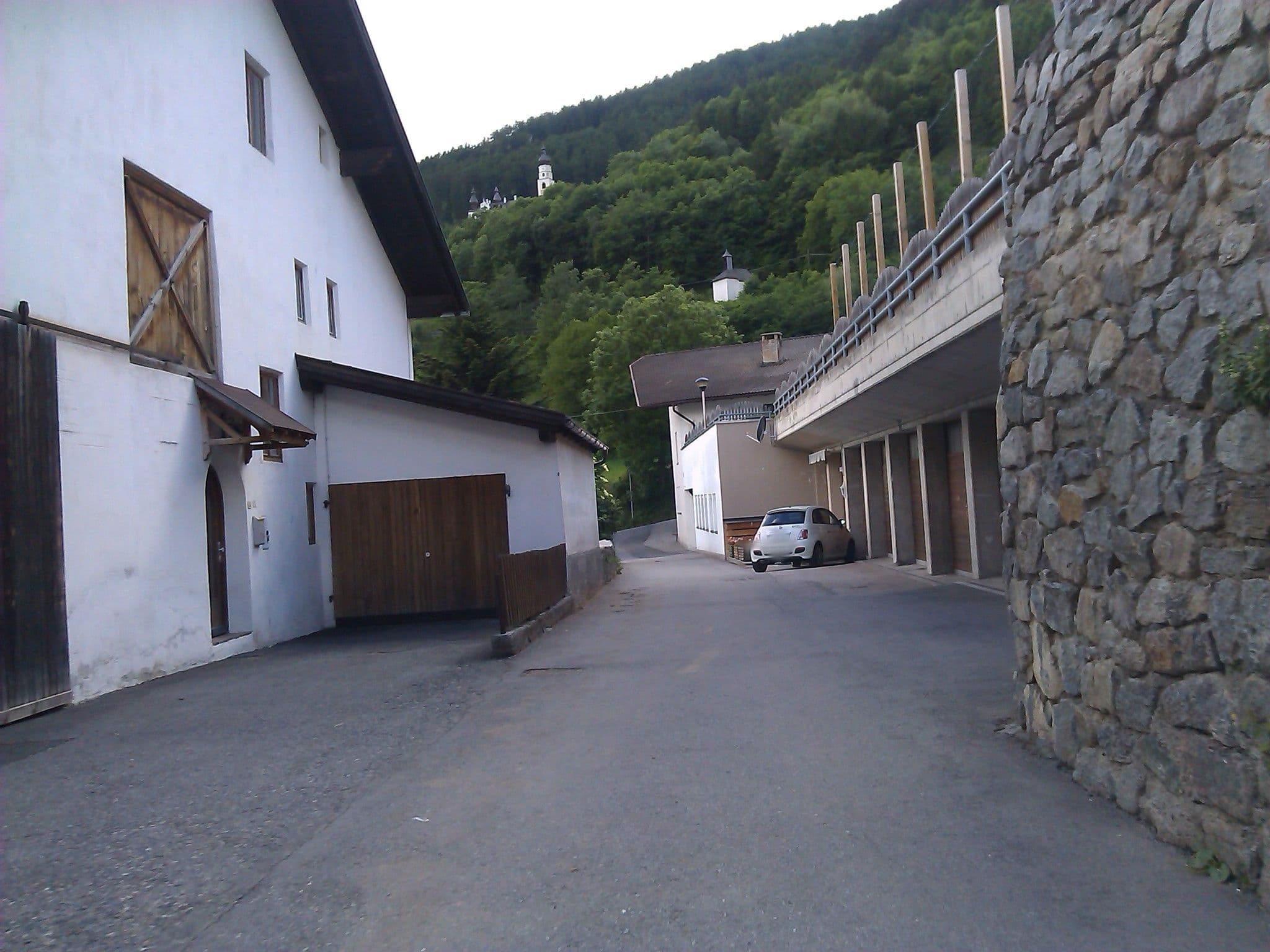 Street view near Zwickhof, Malles Venosta