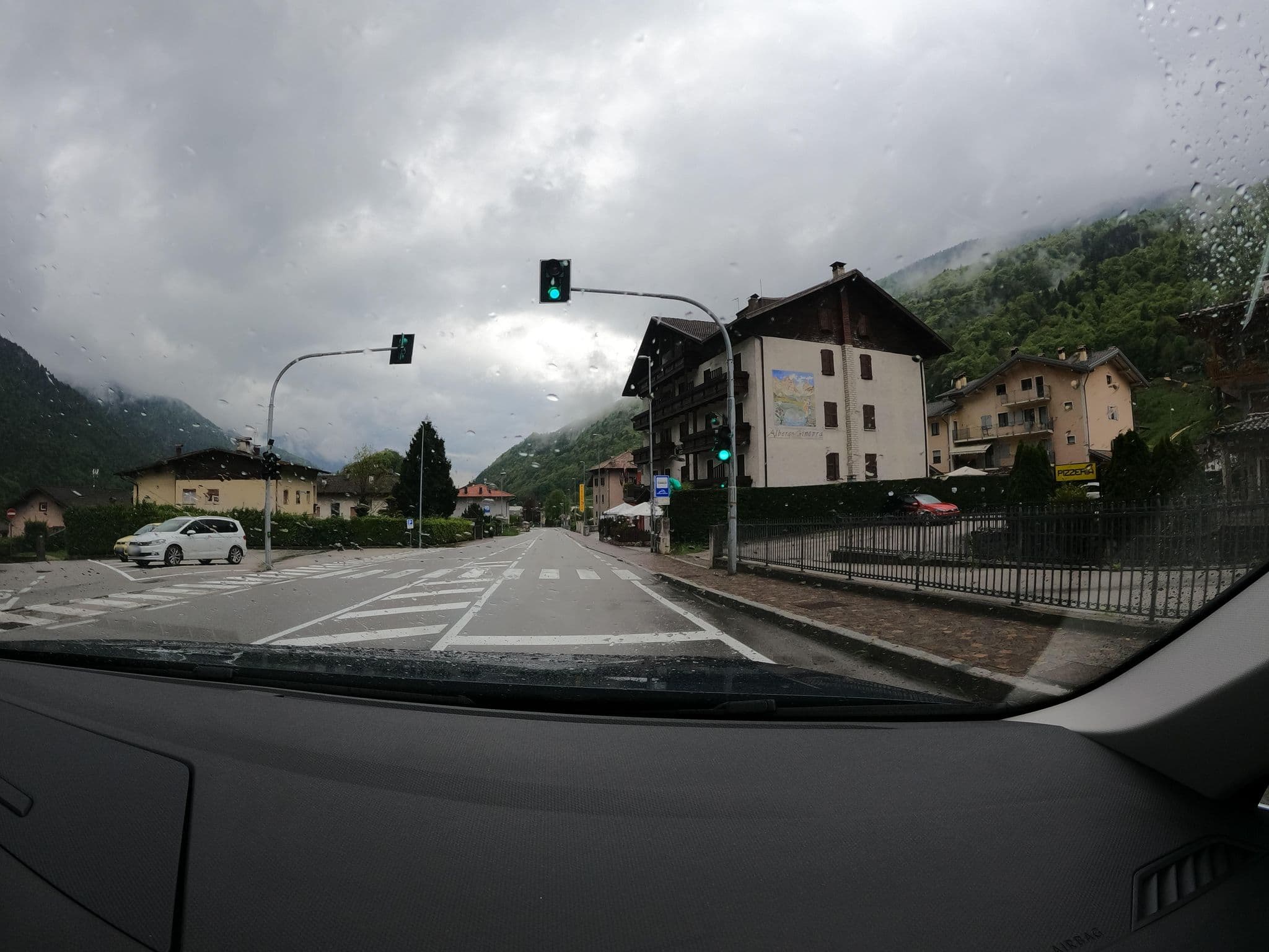 Street view near Albergo Ginevra, Roncone — © borovac (CC BY-SA · Mapillary)