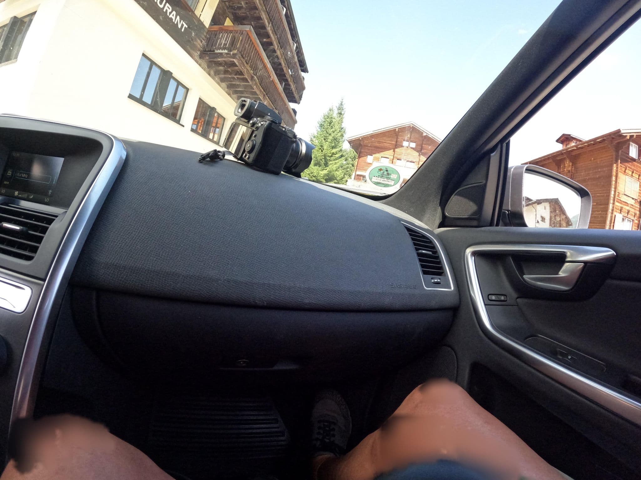 Street view near Alpina, Varzo — © vinisa (CC BY-SA · Mapillary)