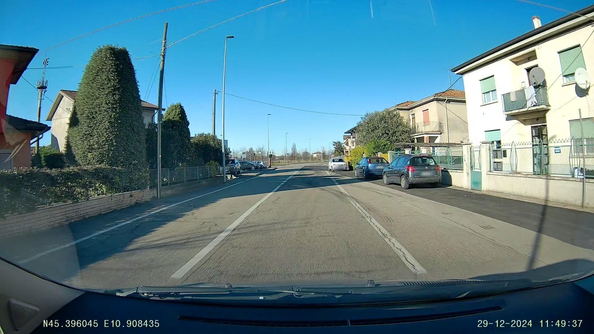 Street view near B&B TrentaTre, Dossobuono — © Jacopo86 (CC BY-SA · Mapillary)