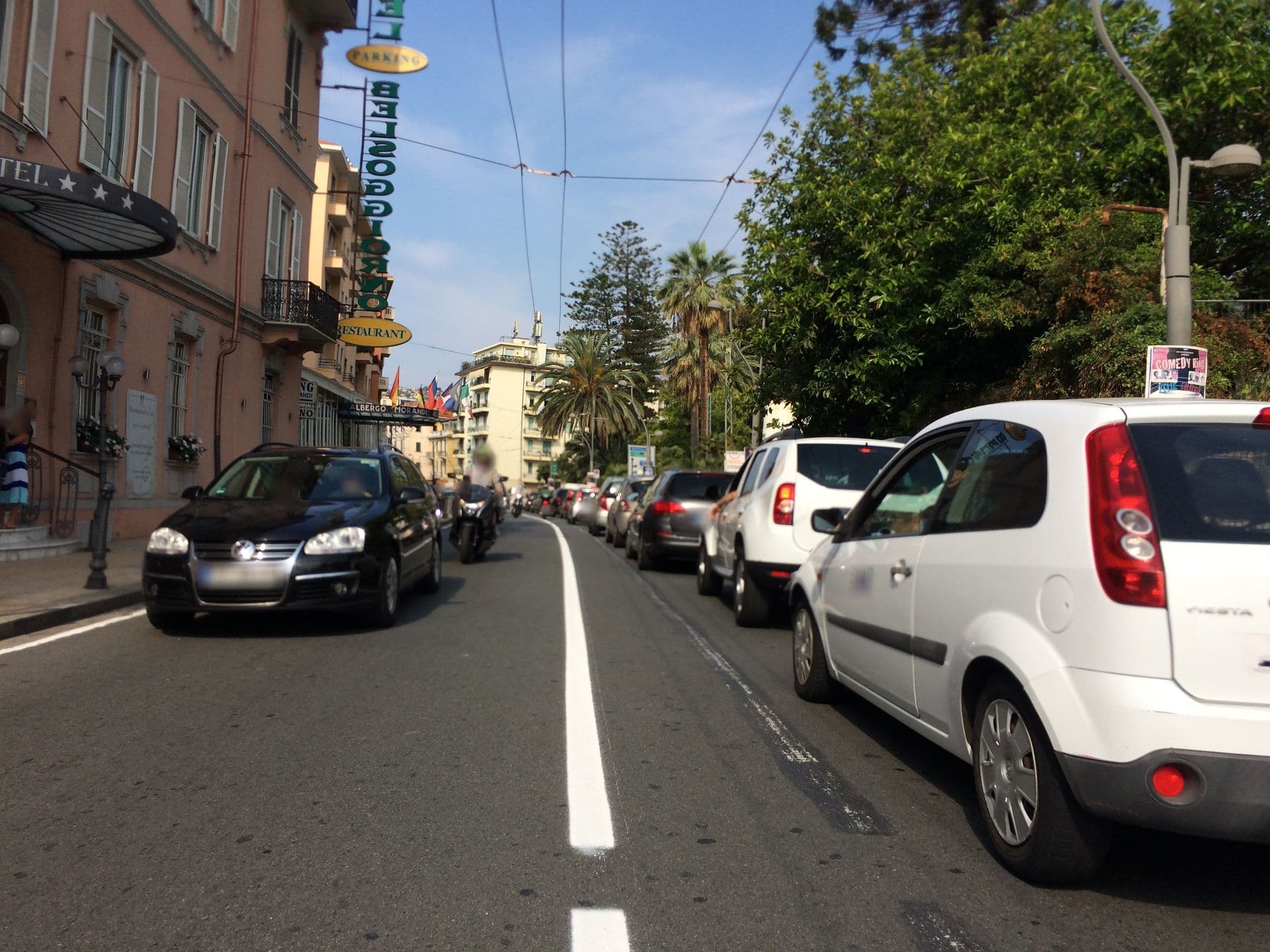 Street view near Belsoggiorno, Sanremo — © cxc (CC BY-SA · Mapillary)