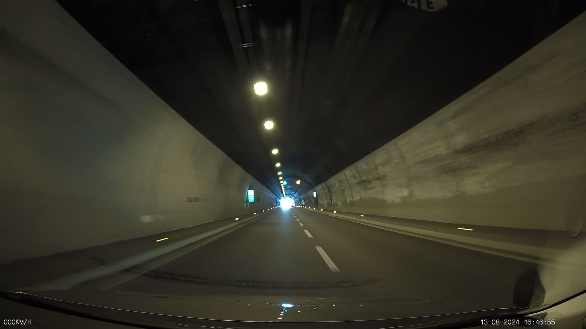 Street view near La corte, Sauze d'Oulx — © heetENkoel (CC BY-SA · Mapillary)