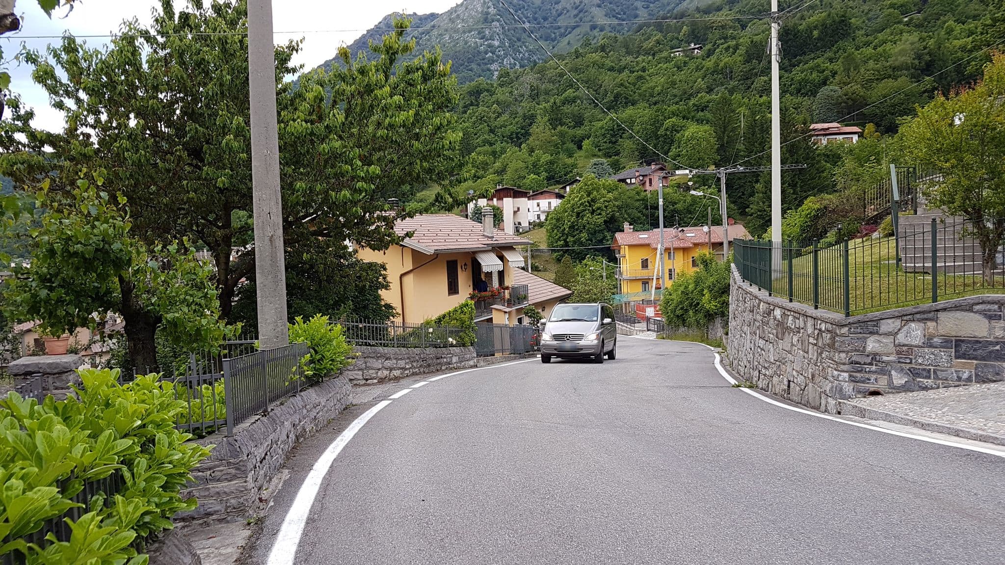 Street view near Il Castagneto, Cortenova — © ainali (CC BY-SA · Mapillary)