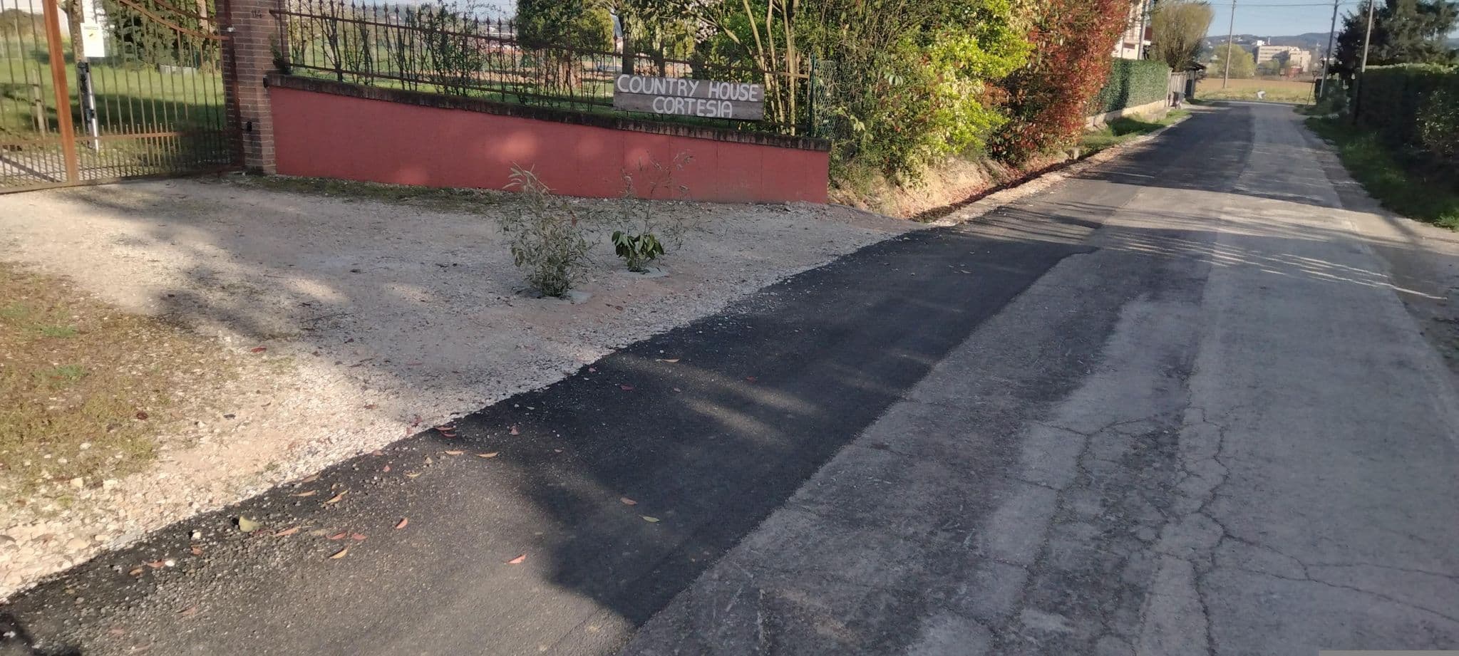 Street view near B & B Nonna Amelia, Creazzo — © mircozorzo (CC BY-SA · Mapillary)