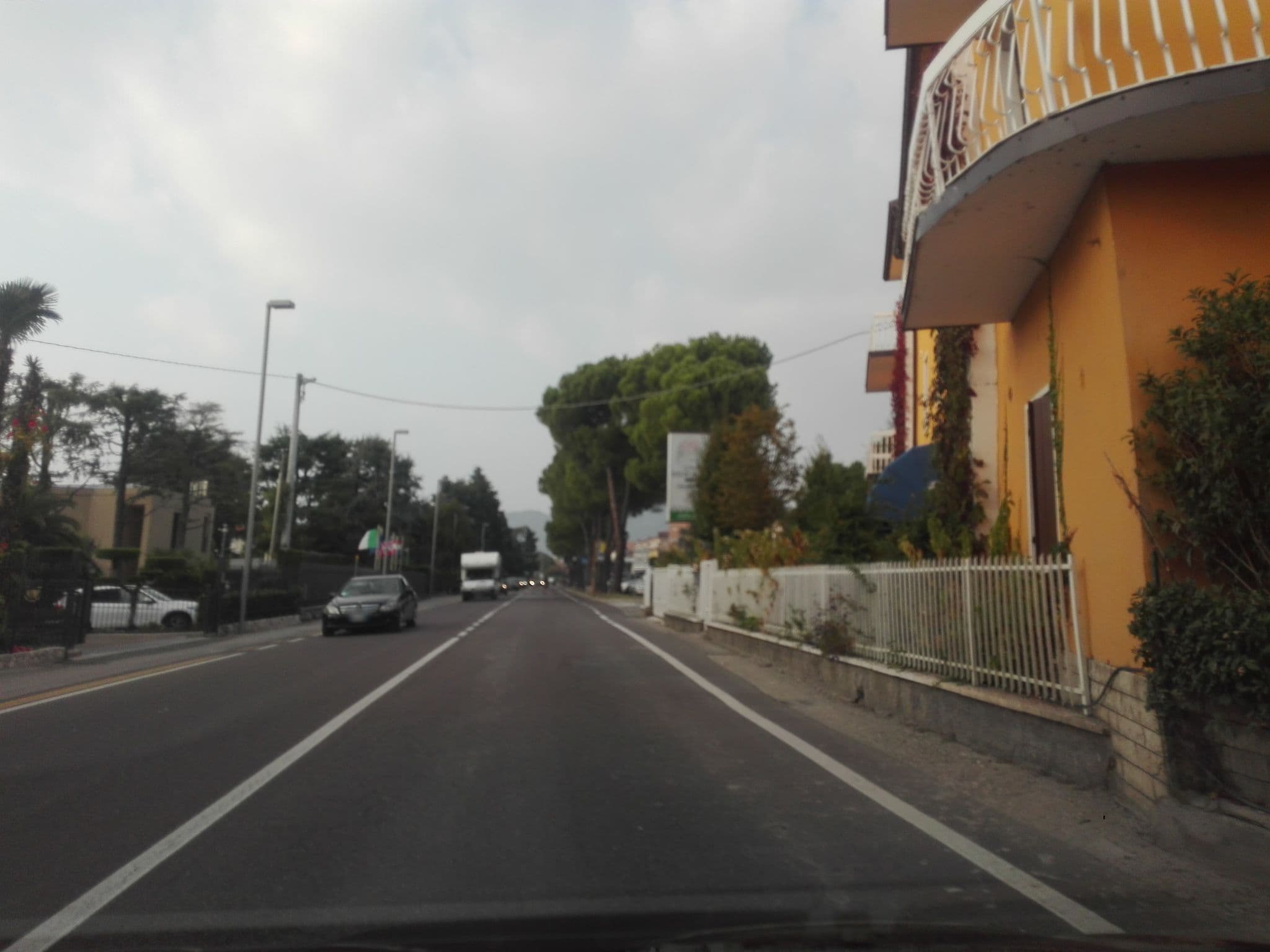 Street view near Bardolino, Bardolino — © jas92 (CC BY-SA · Mapillary)