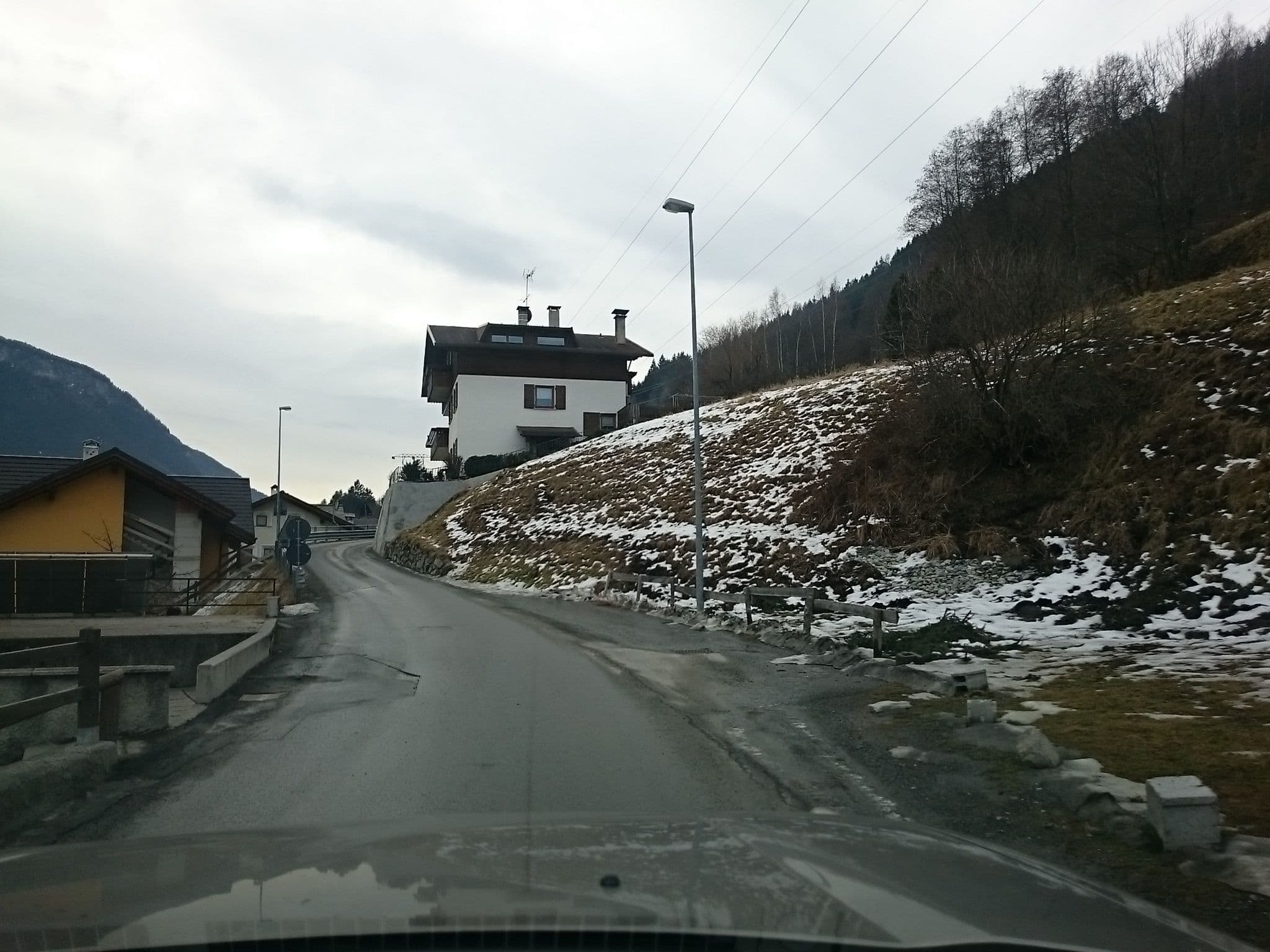 Street view near Da Lucia, Cepina — © voschix (CC BY-SA · Mapillary)