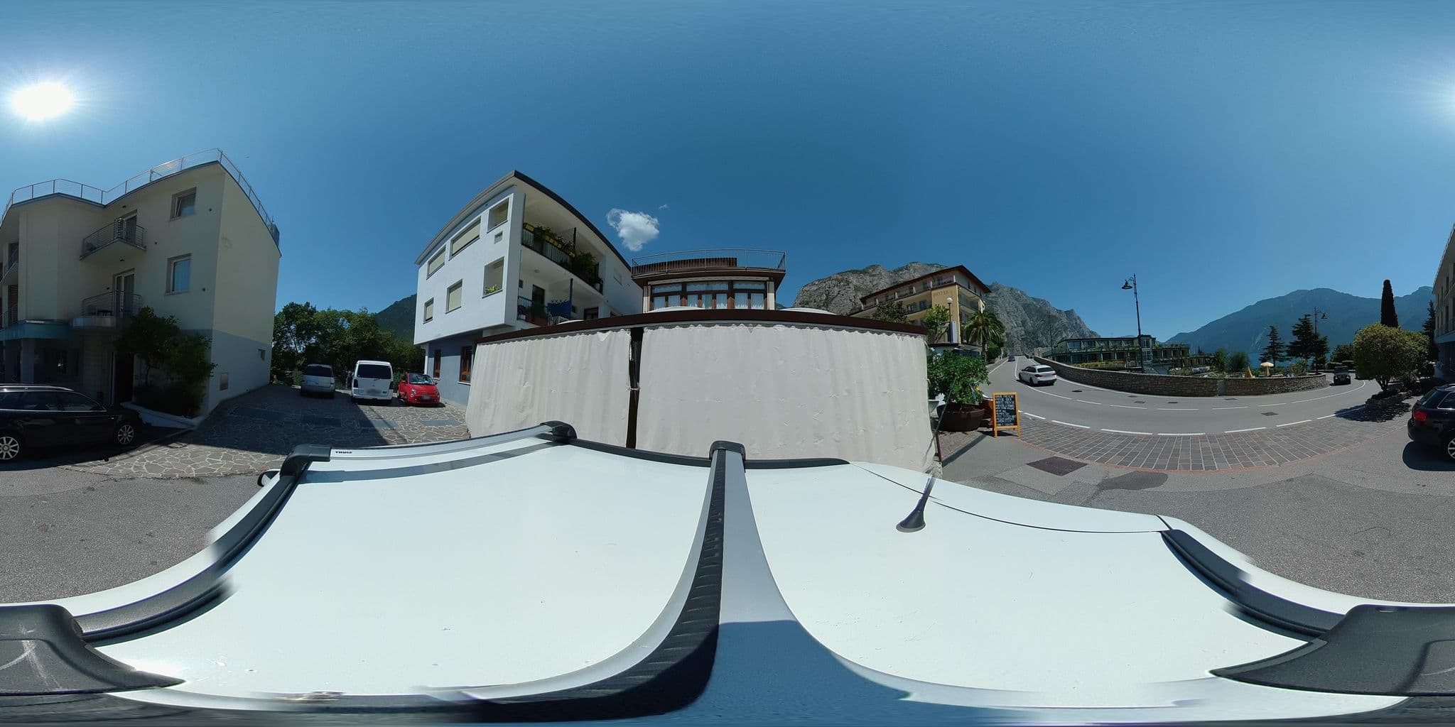 Street view near Hotel Augusta Garni, Limone sul Garda — © chrisbeddow (CC BY-SA · Mapillary)