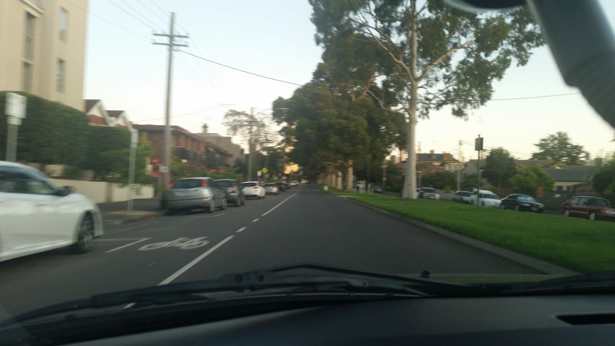 Street view near Chapman Serviced Apartments, North Melbourne — © melbournefan (CC BY-SA · Mapillary)