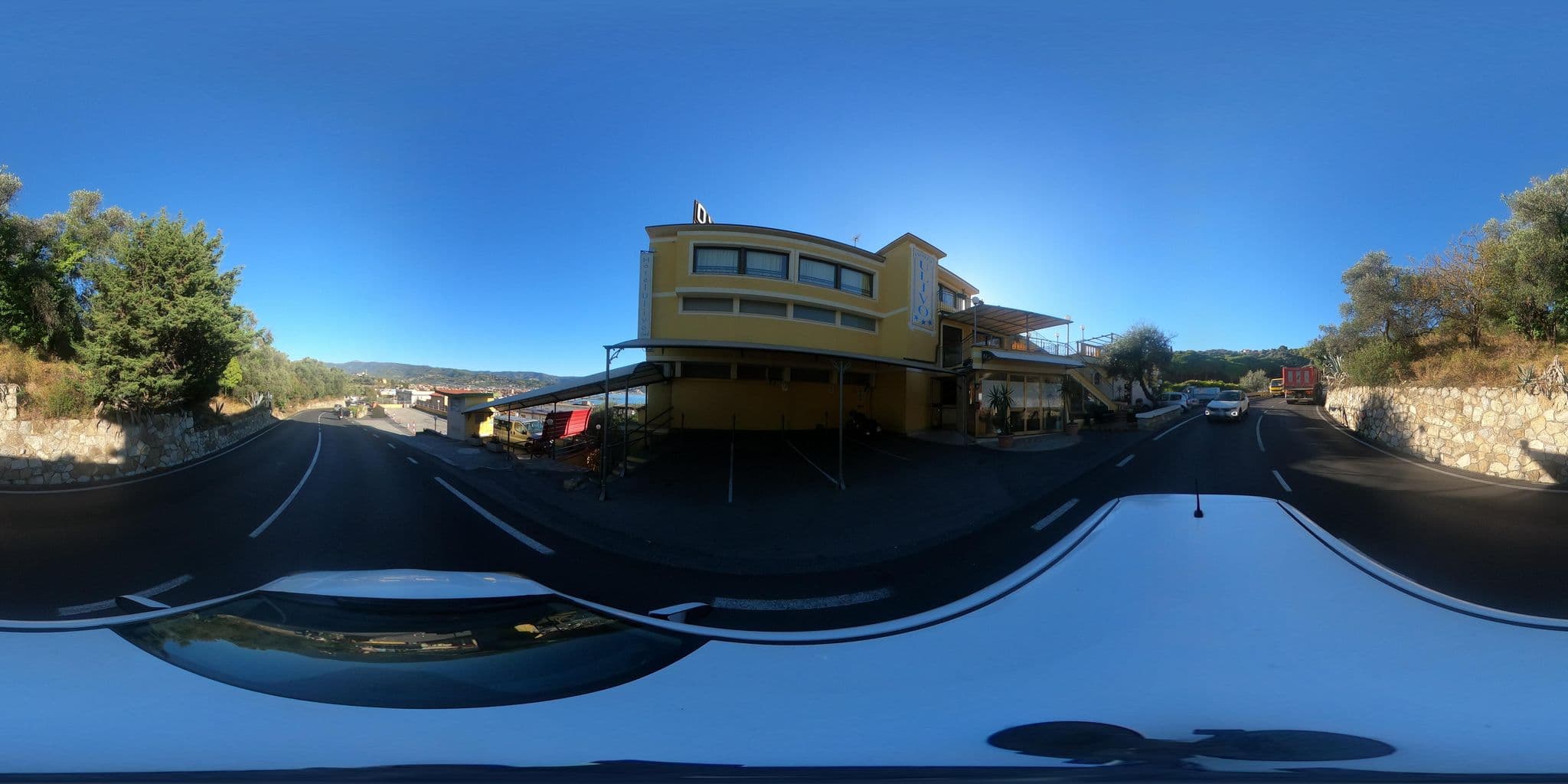 Street view near Hotel Ulivo, Diano Marina — © LucianoC63 (CC BY-SA · Mapillary)
