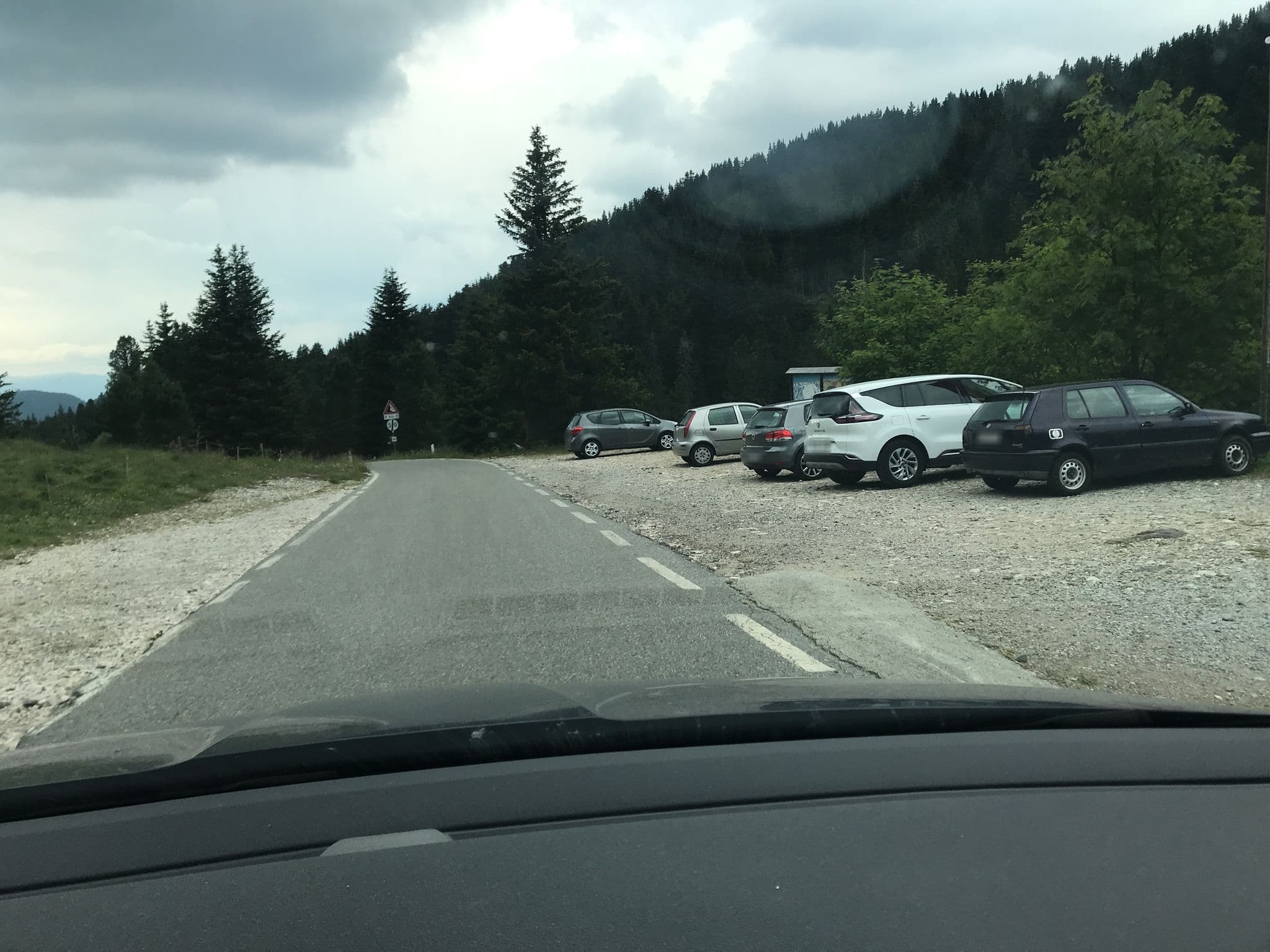 Street view near Edelweißhütte, Funes - Villnoess — © atze777 (CC BY-SA · Mapillary)