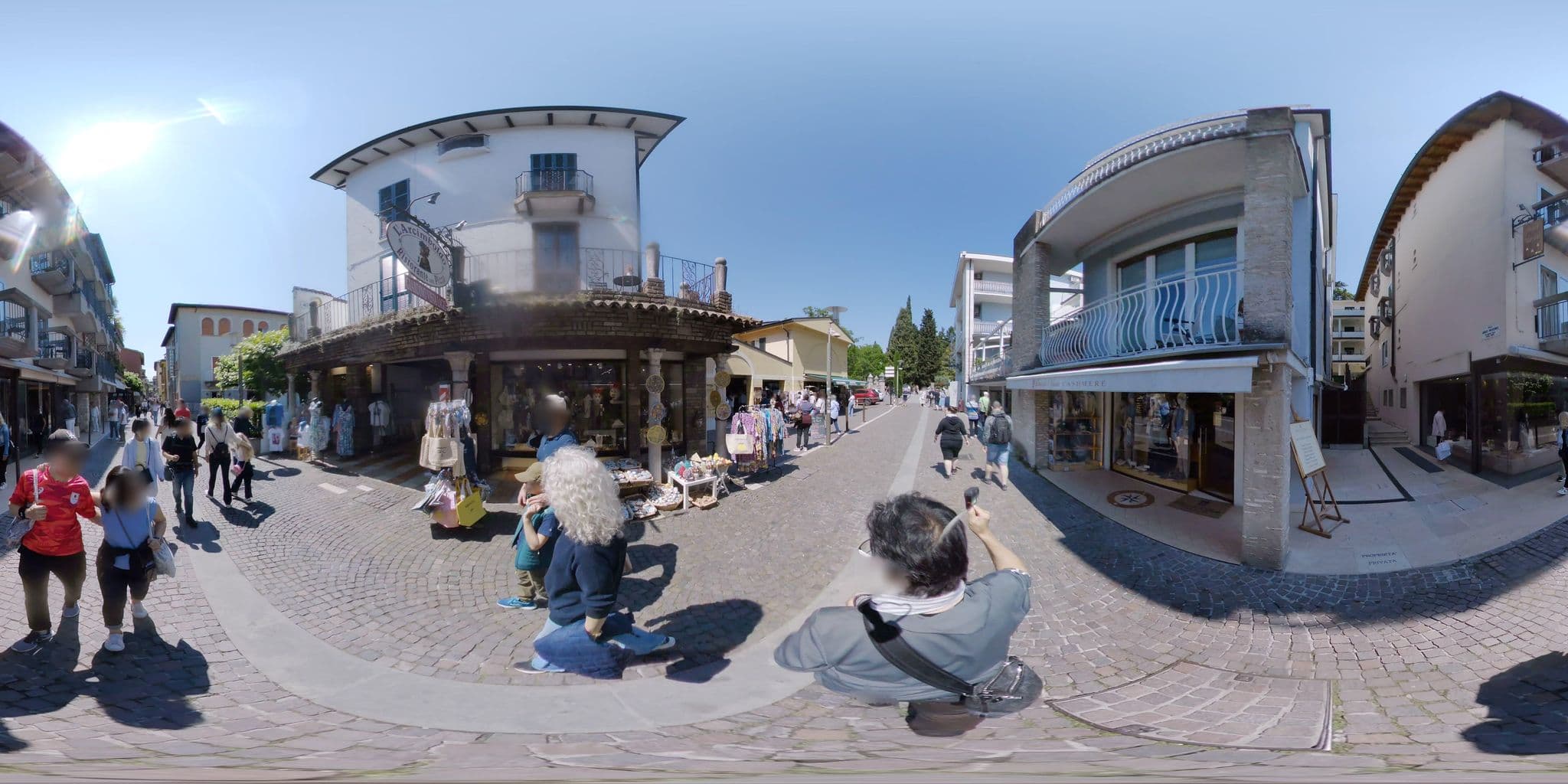 Street view near Mavino, Sirmione — © mapconcierge (CC BY-SA · Mapillary)