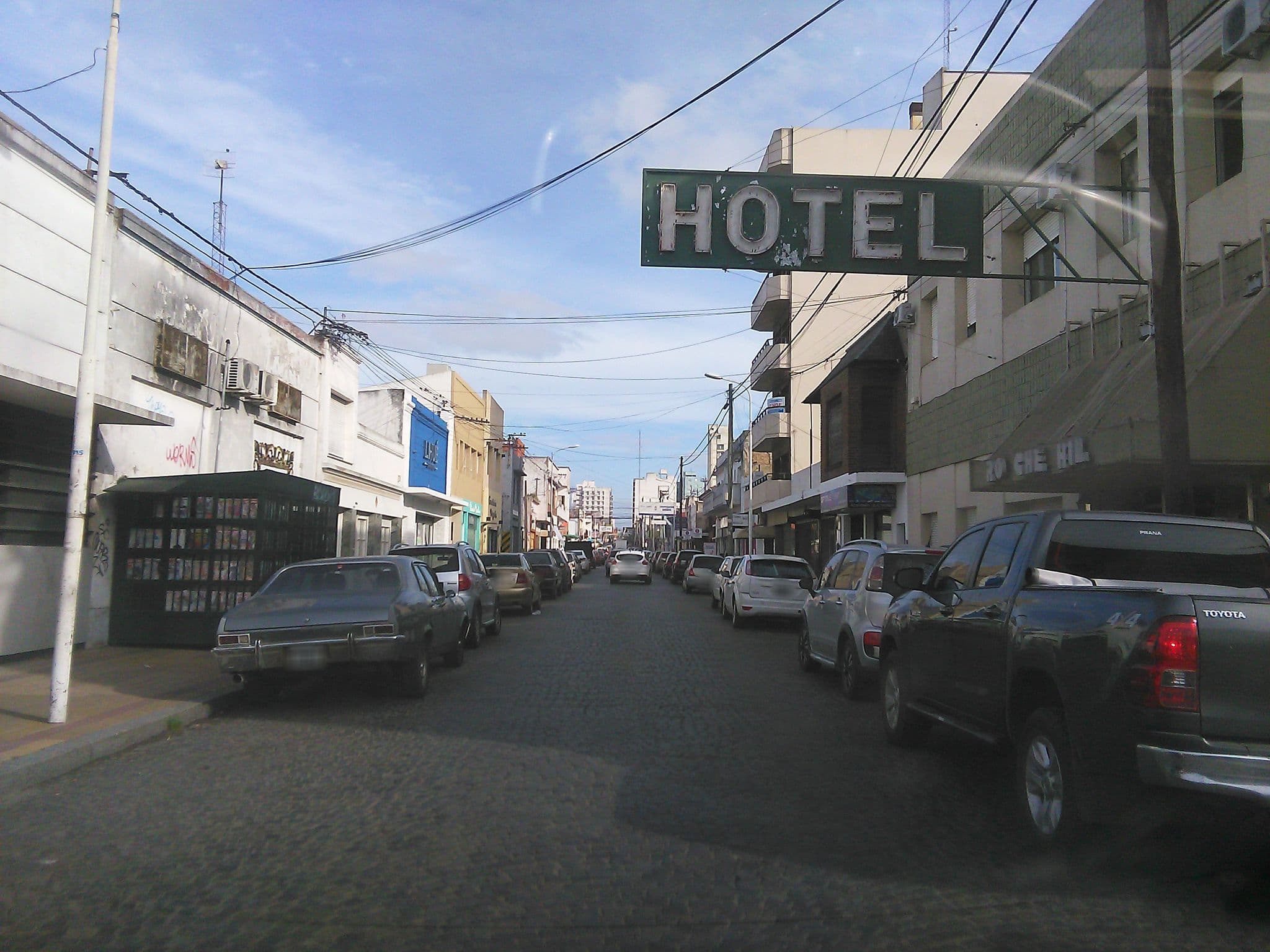 Street view near Ro-Che-Hill (1 estrella), Tandil