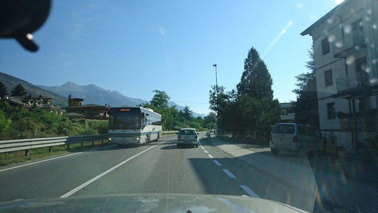 Street view near Hôtel Beau Séjour, Montan-Angelin-Arensod — © voschix (CC BY-SA · Mapillary)