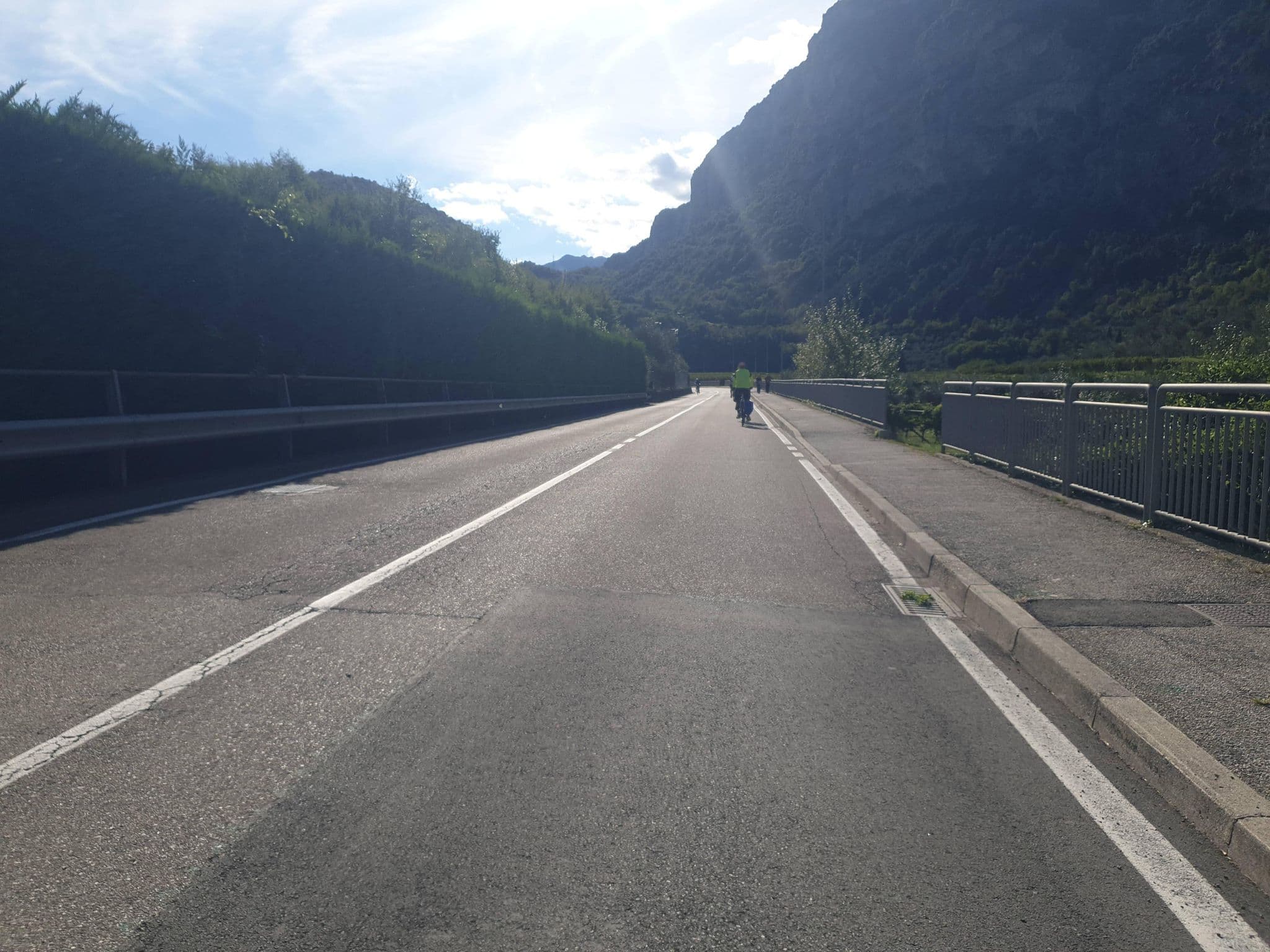 Street view near Agritur Vin e Amor, Dro — © voschix (CC BY-SA · Mapillary)