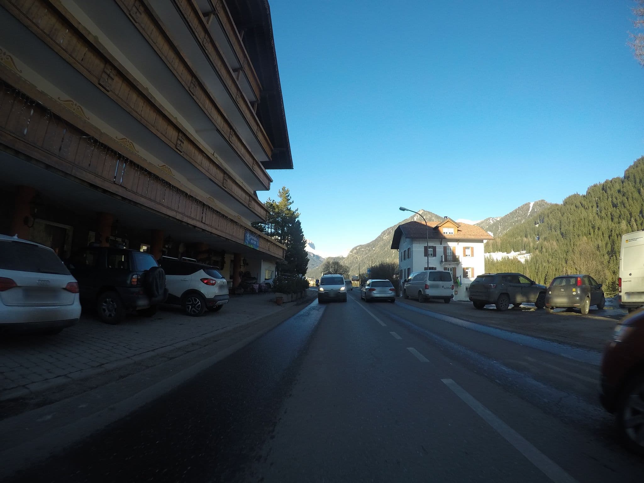 Street view near Hotel Dolomiti, Vigo di Fassa — © chrisbeddow (CC BY-SA · Mapillary)