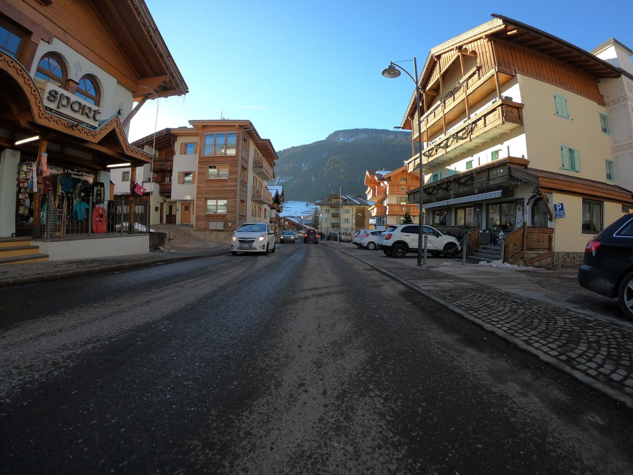 Street view near Hotel Villa Cima Undici, Pozza di Fassa — © chrisbeddow (CC BY-SA · Mapillary)