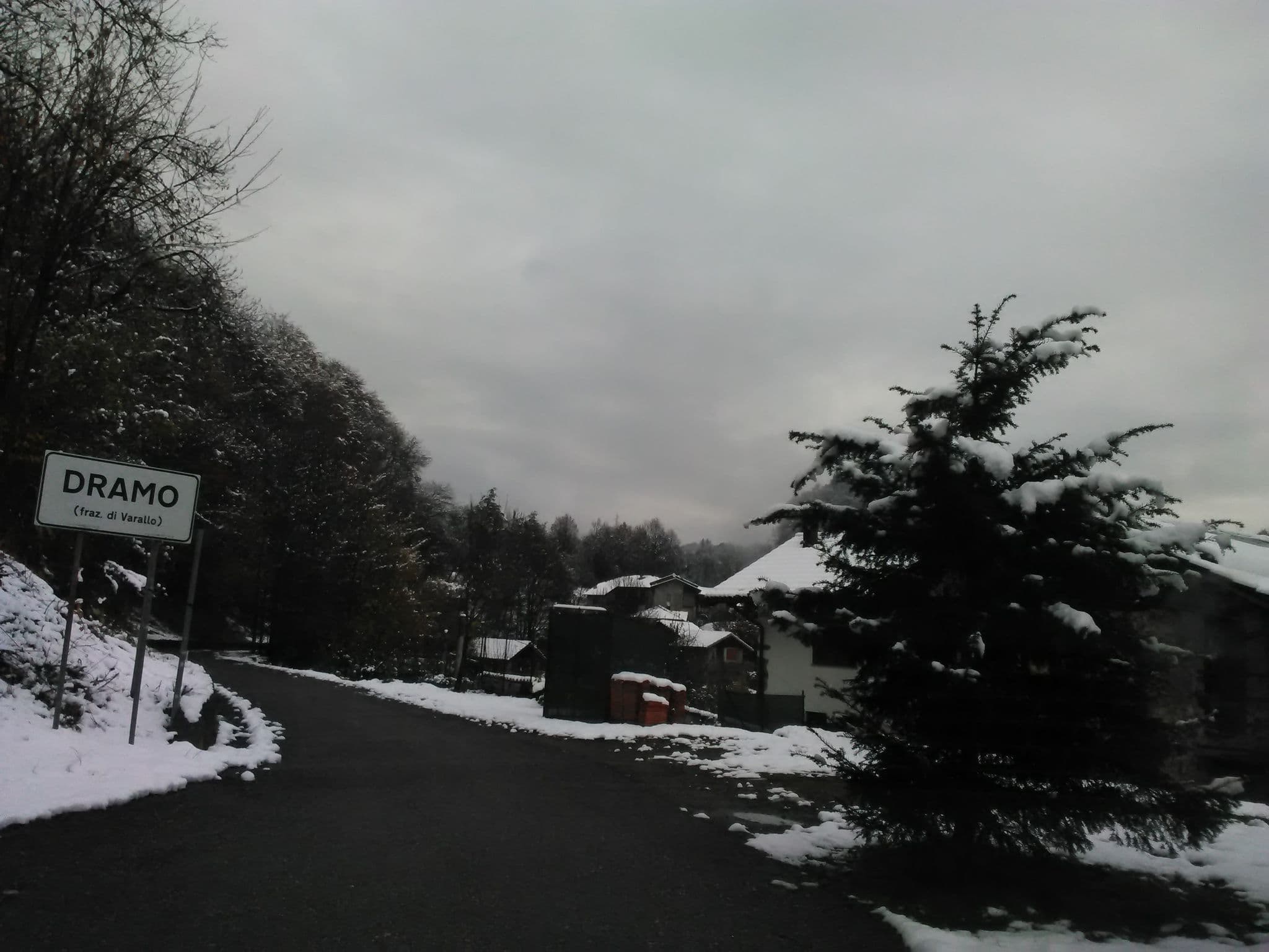 Street view near La baita delle coccinelle, Varallo — © mikki65 (CC BY-SA · Mapillary)