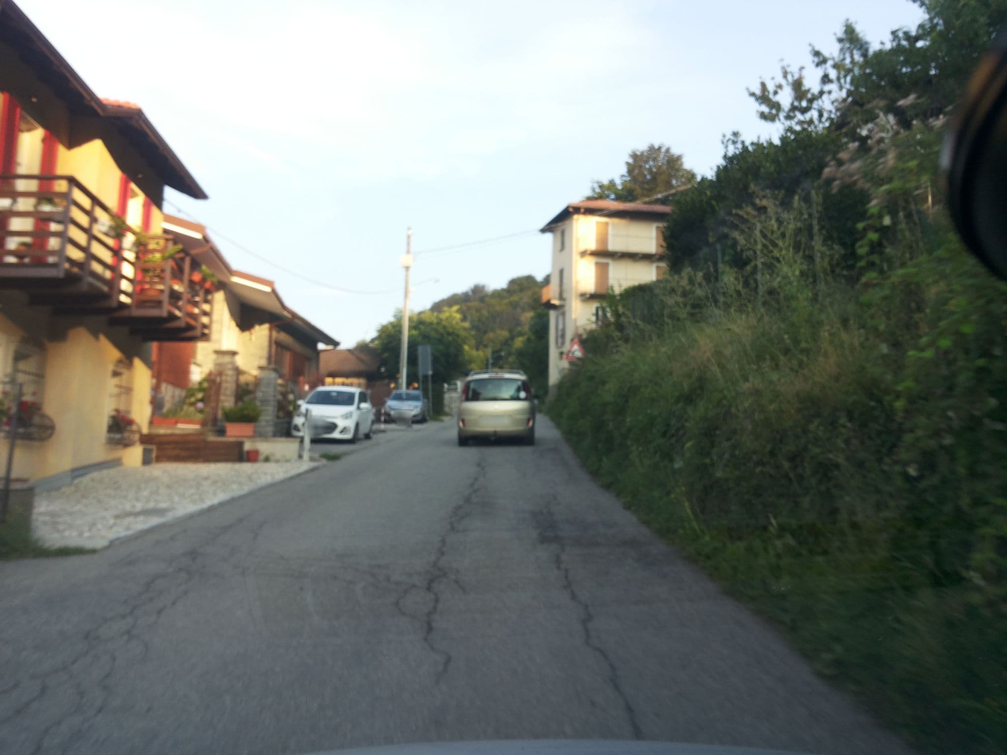 Street view near Lake view house, Stresa — © musuruan (CC BY-SA · Mapillary)
