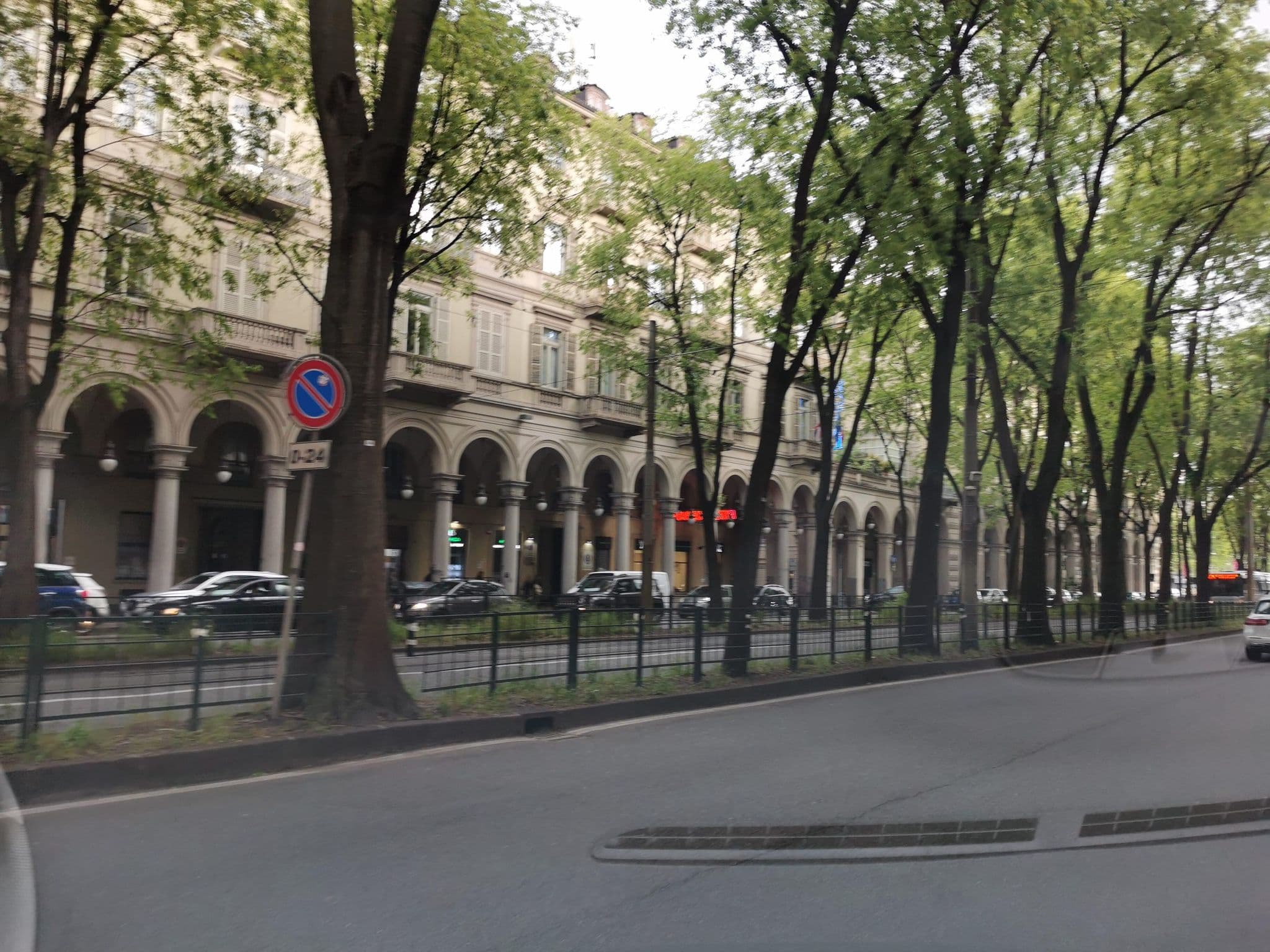 Street view near Hotel Torino Porta Susa, Quadrilatero — © canfe (CC BY-SA · Mapillary)