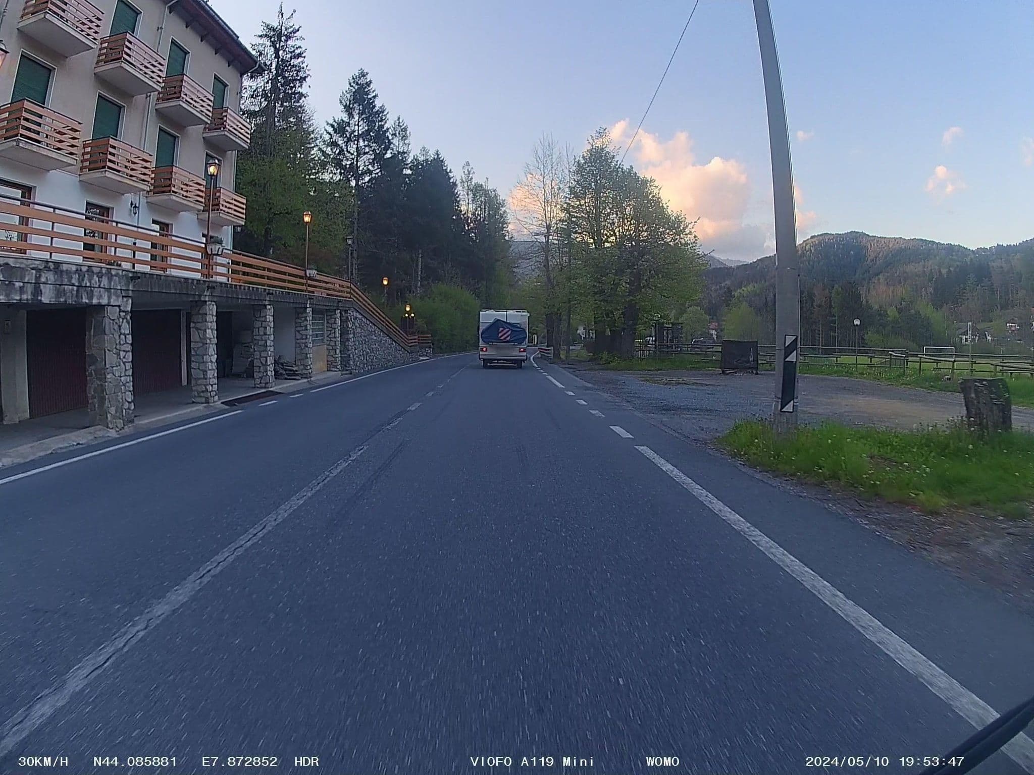 Street view near Lorenzina, Ormea — © soulcover (CC BY-SA · Mapillary)