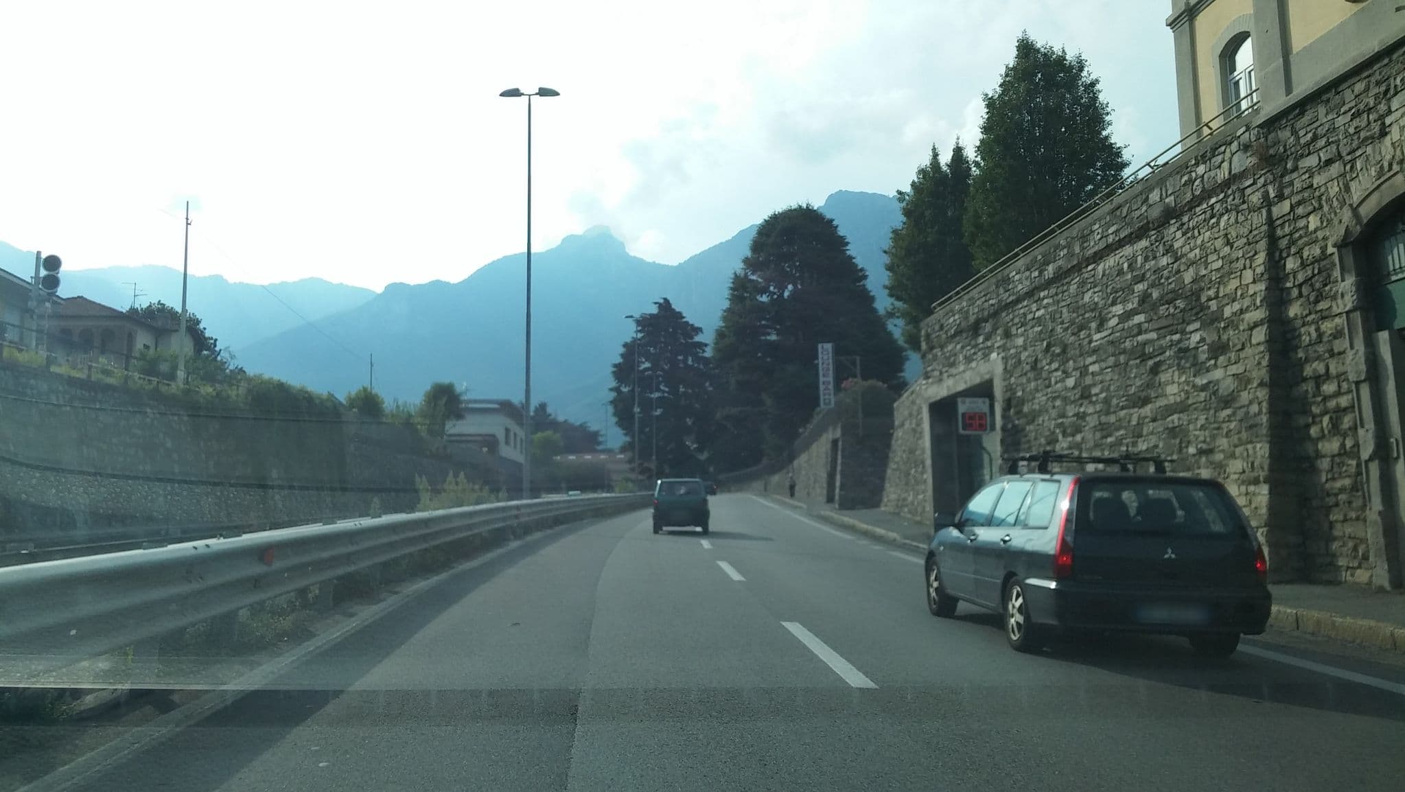Street view near Griso, Malgrate — © maxxer (CC BY-SA · Mapillary)