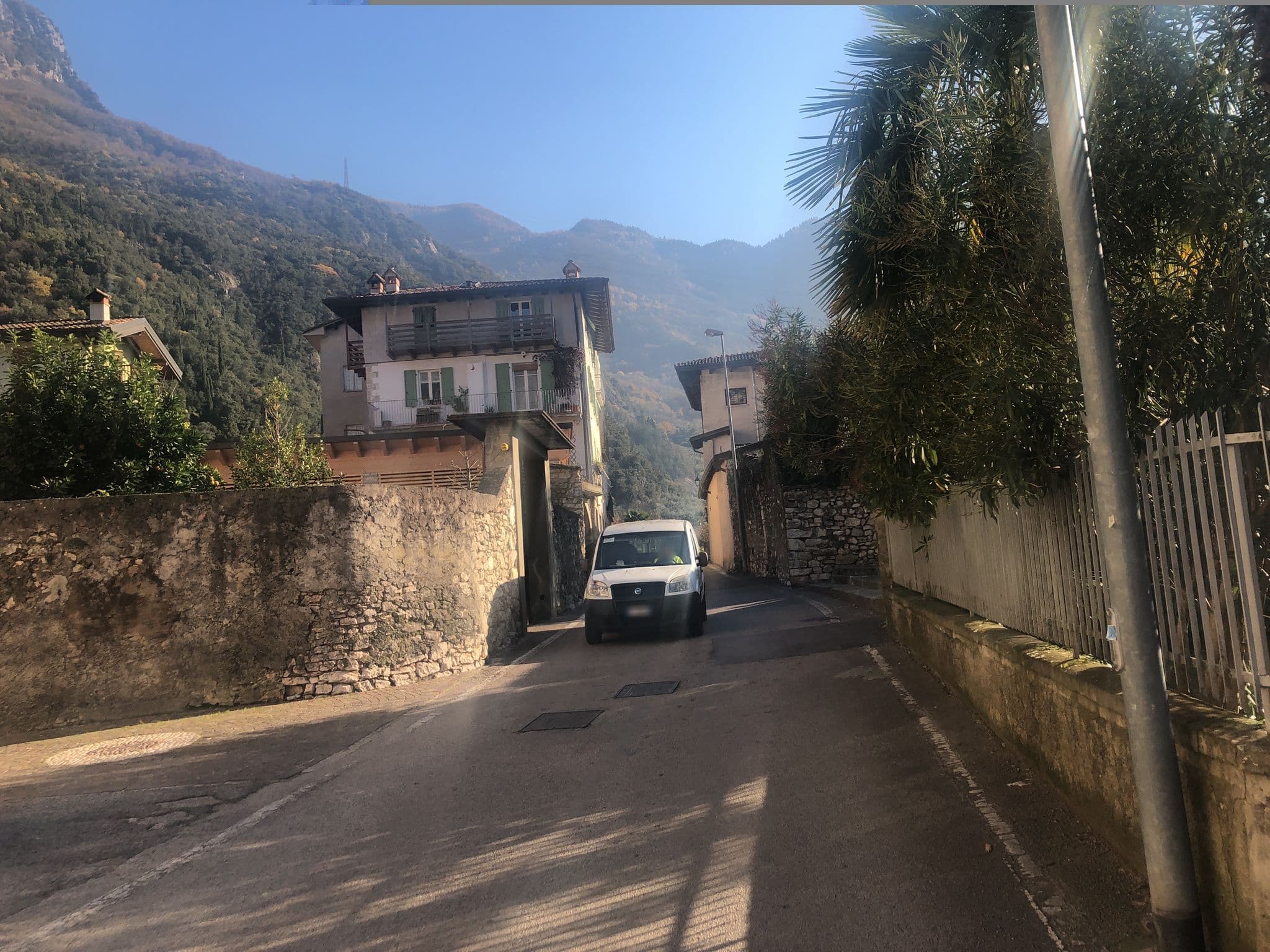 Street view near Residenza Noemi, Bolognano-Vignole — © mich74 (CC BY-SA · Mapillary)