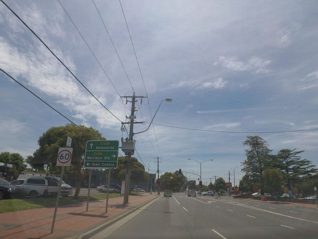 Street view near Holiday Inn, Werribee — © mander (CC BY-SA · Mapillary)