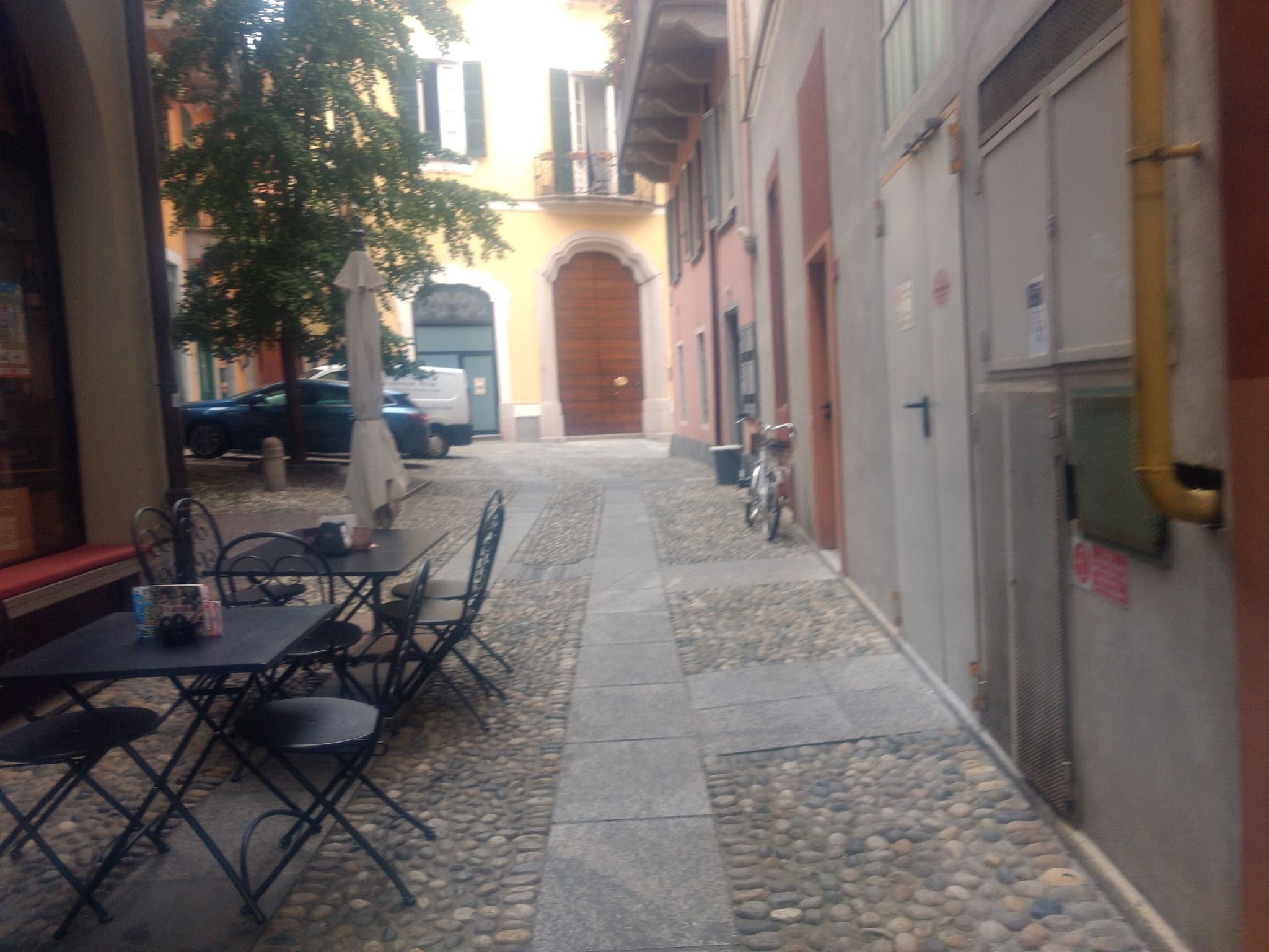 Street view near Pallanza, Verbania — © mapeadora (CC BY-SA · Mapillary)