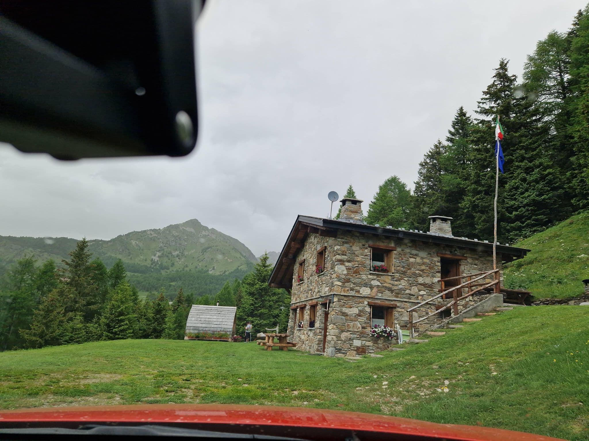 Street view near Tabla di Nonna Costanza, Vezza d'Oglio — © mcliquid (CC BY-SA · Mapillary)