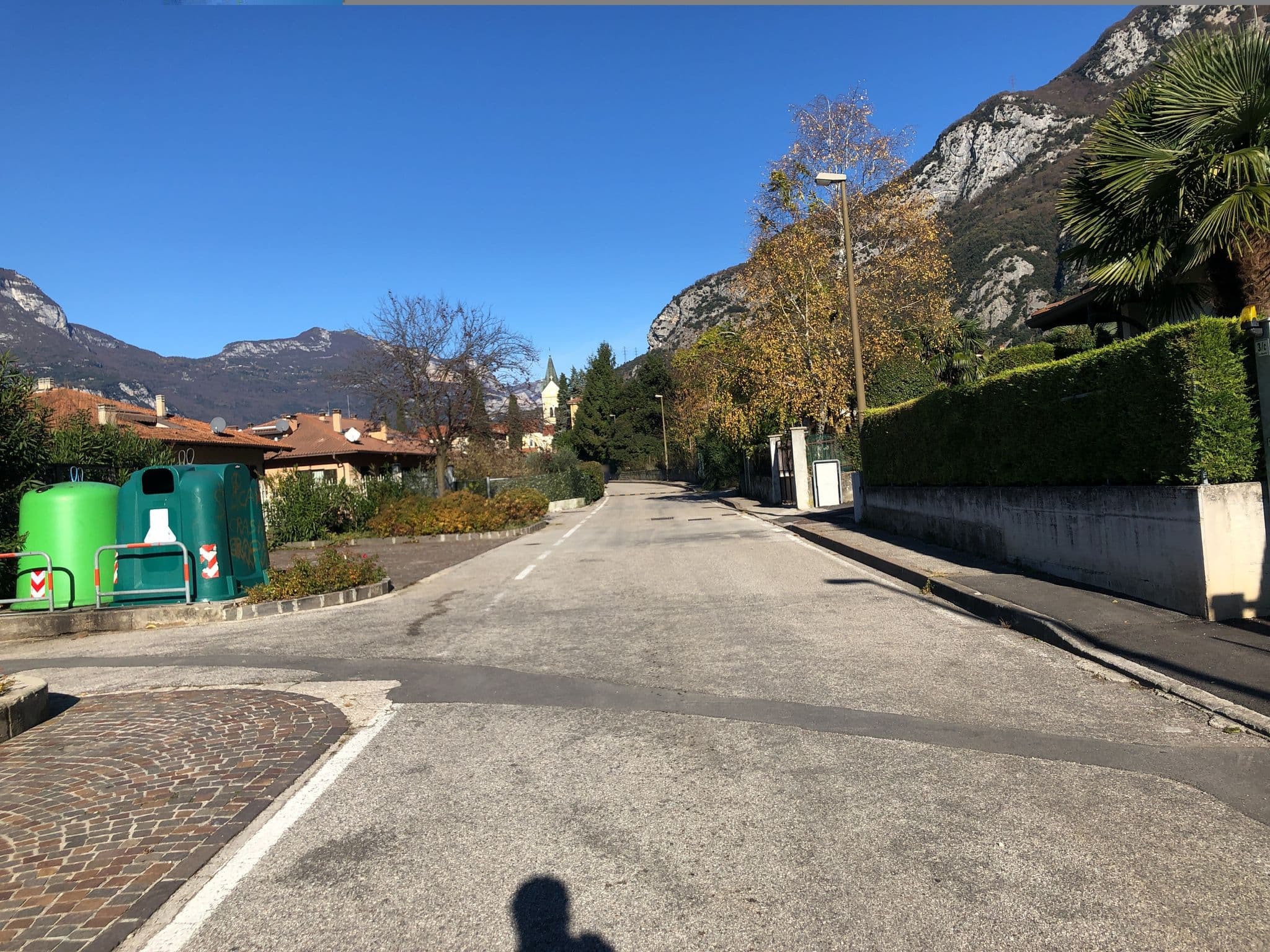 Street view near Residenza Cinisca, Bolognano-Vignole — © mich74 (CC BY-SA · Mapillary)