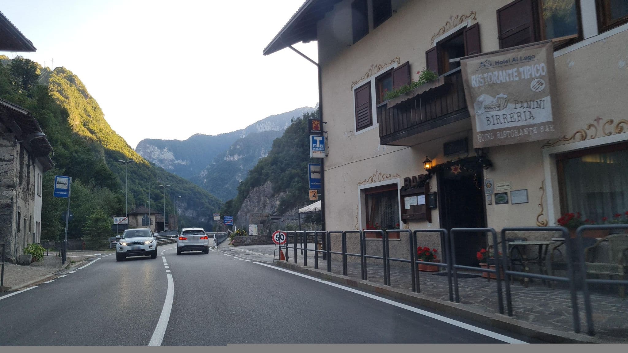 Street view near Albergo Al Lago, Imer — © laniuscollurio (CC BY-SA · Mapillary)