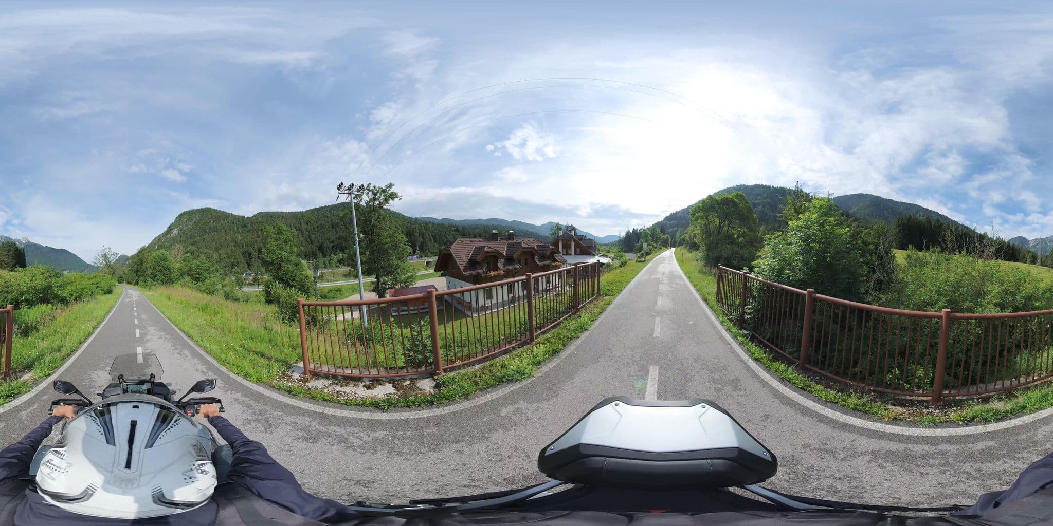 Street view near Sogni d'Oro, Tarvisio — © Protezione_Civile_FVG_Rilievi (CC BY-SA · Mapillary)