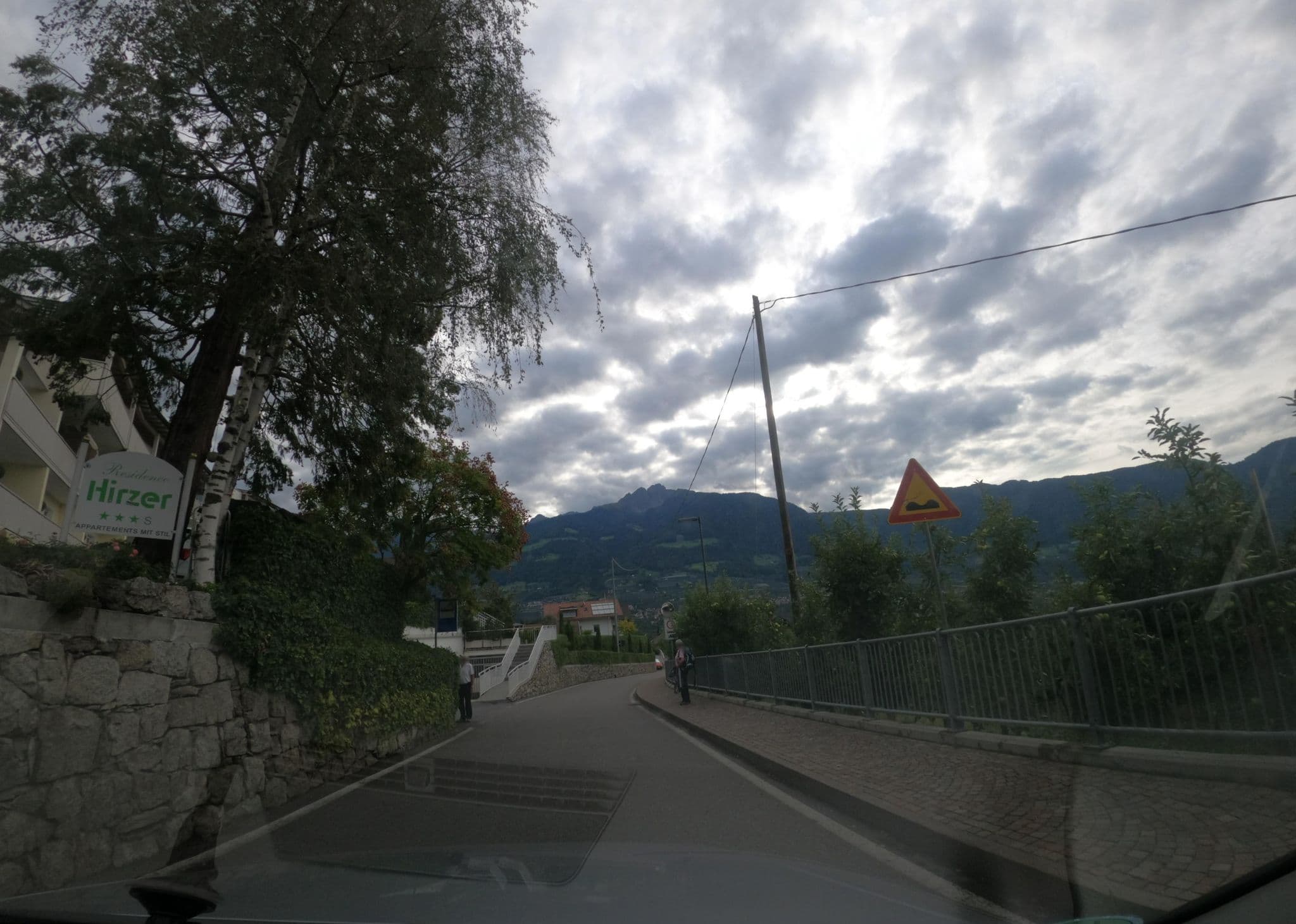 Street view near Vergissmeinnicht, Tirolo