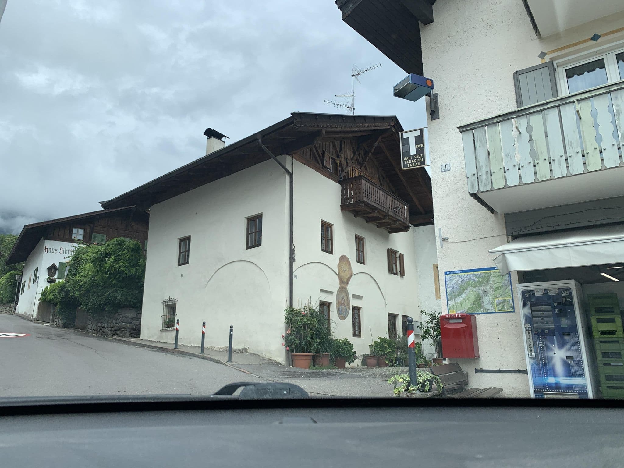 Street view near Mali, Tirolo