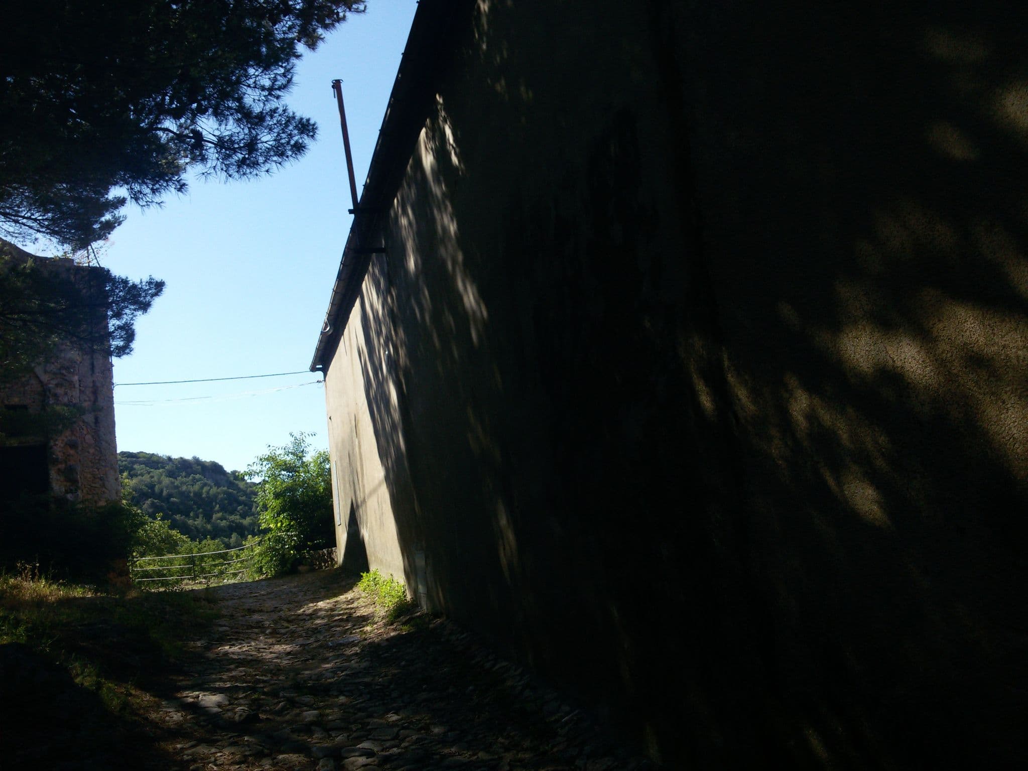 Street view near Svegliarsi a Verezzi, Borgio — © ale_zena_it (CC BY-SA · Mapillary)