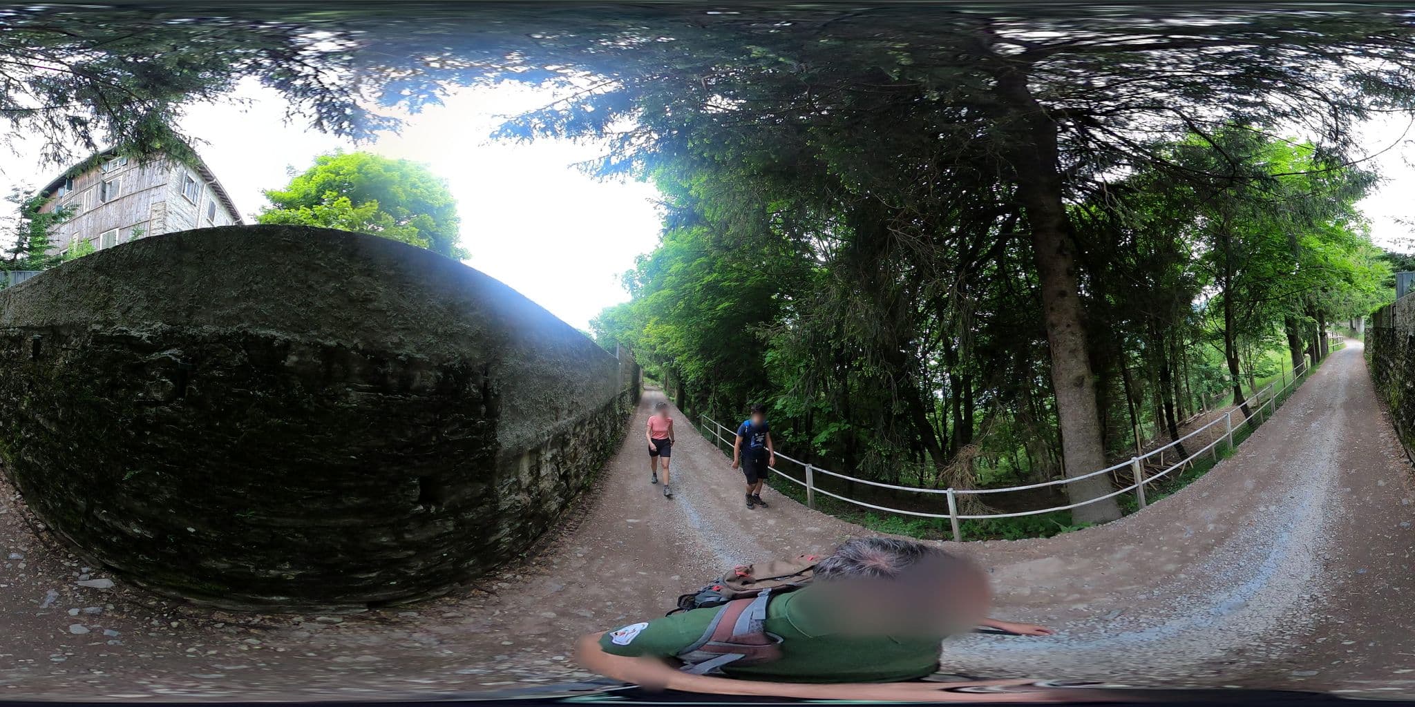 Street view near Ca' Bossi, Moltrasio — © lucagri (CC BY-SA · Mapillary)