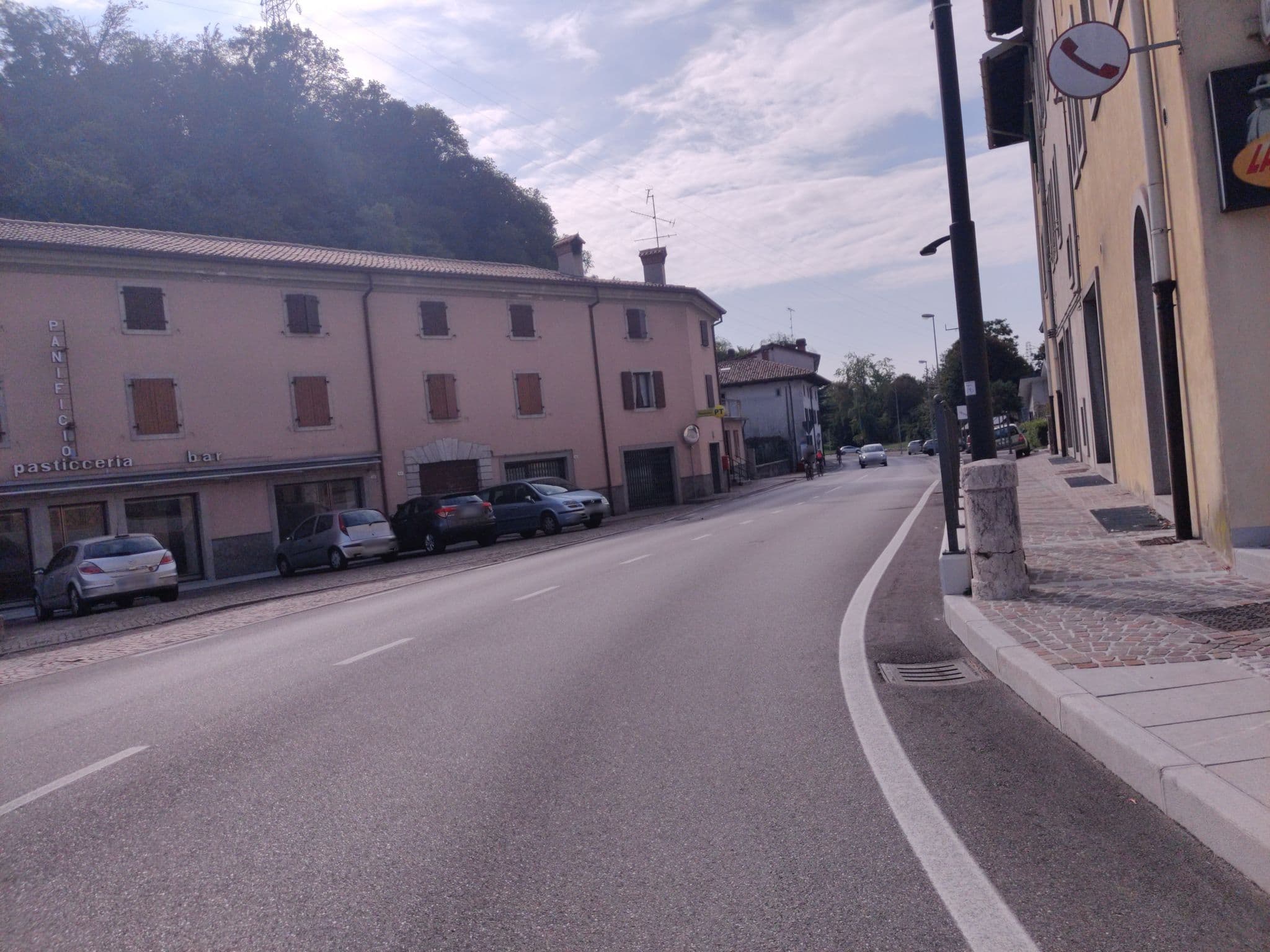 Street view near Ai Priori, Gemona — © aceini (CC BY-SA · Mapillary)